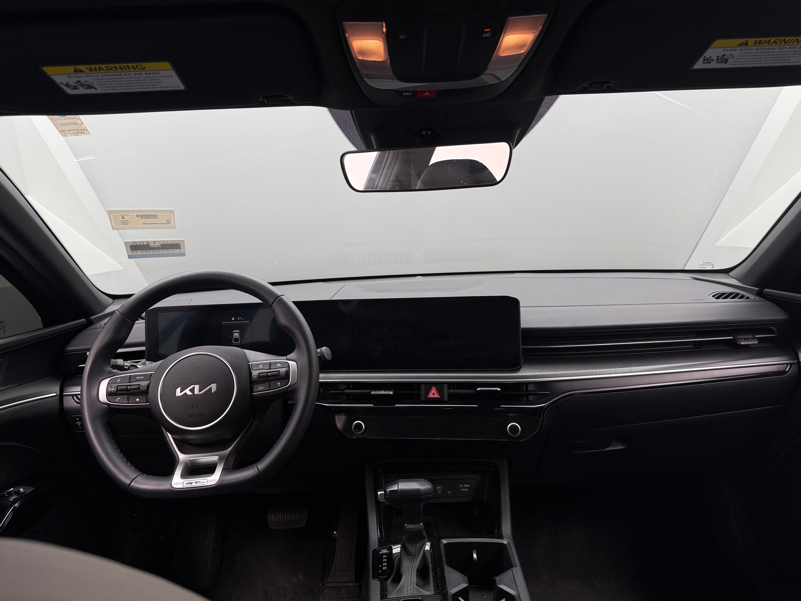 Thumbnail: 2025 Kia K5 - 2