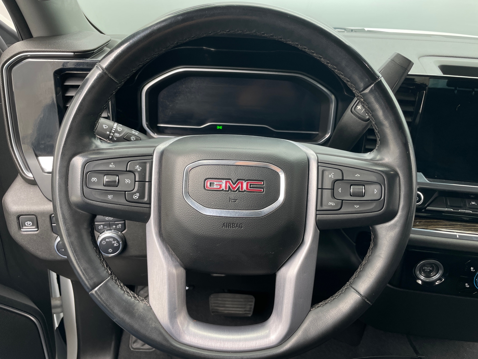 Thumbnail: 2023 GMC Sierra 1500 - 5