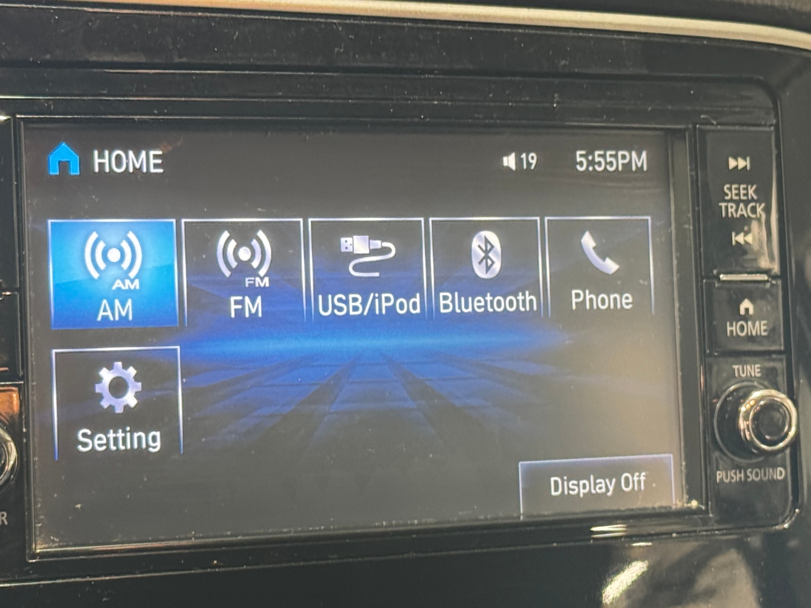 Thumbnail: 2020 Mitsubishi Outlander - 4