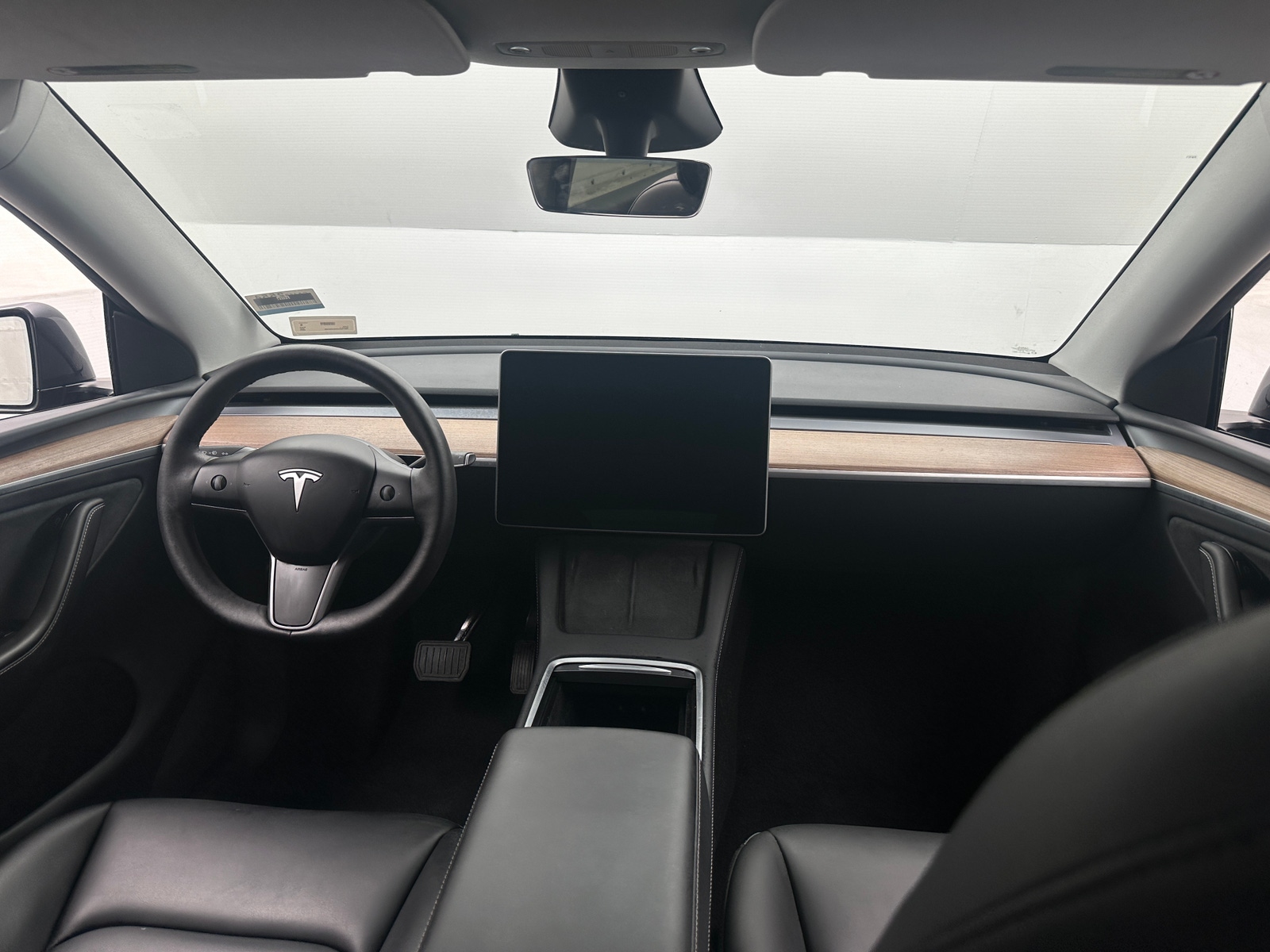 Thumbnail: 2025 Tesla Model Y - 3