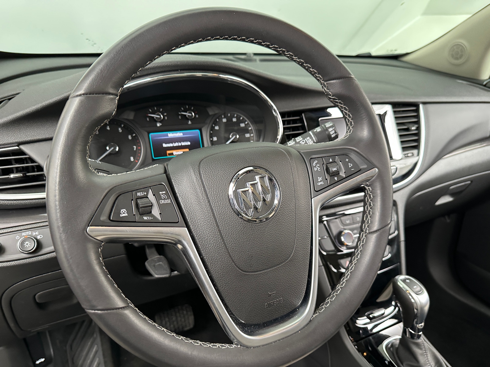 Thumbnail: 2022 Buick Encore - 5