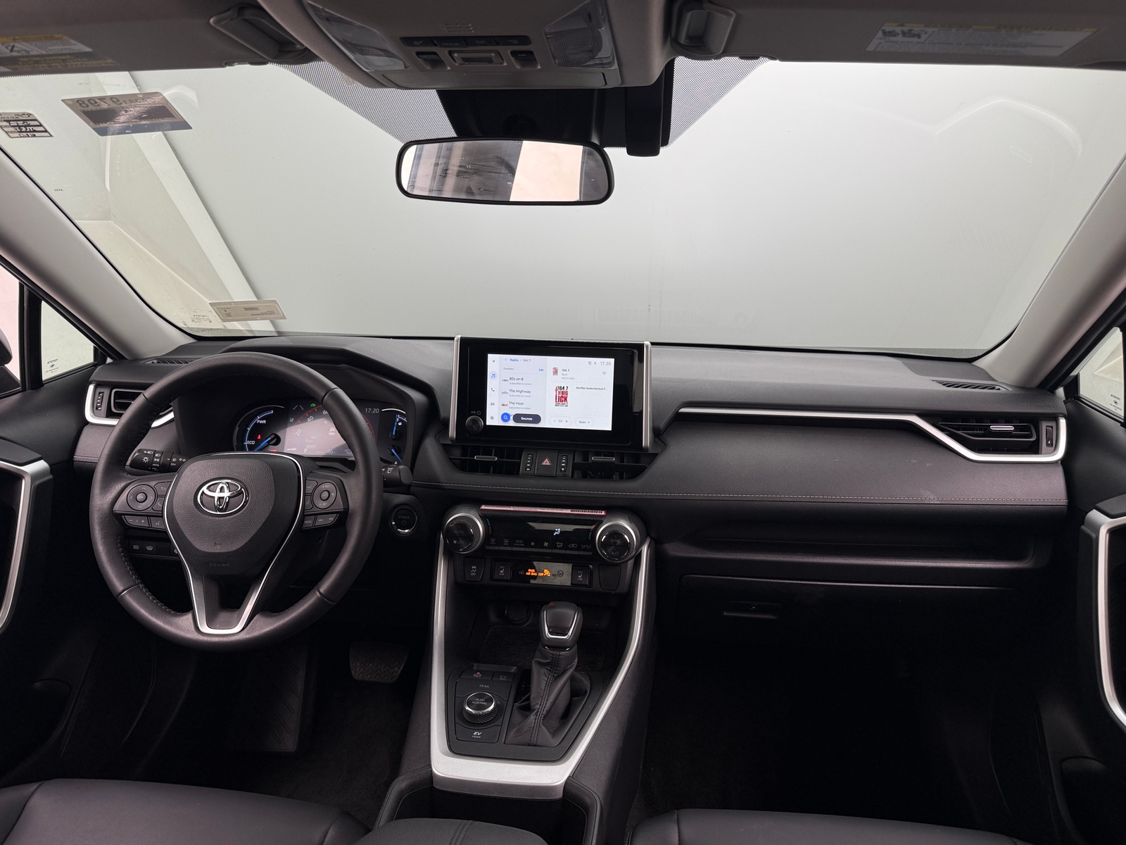 Thumbnail: 2024 Toyota RAV4 - 2