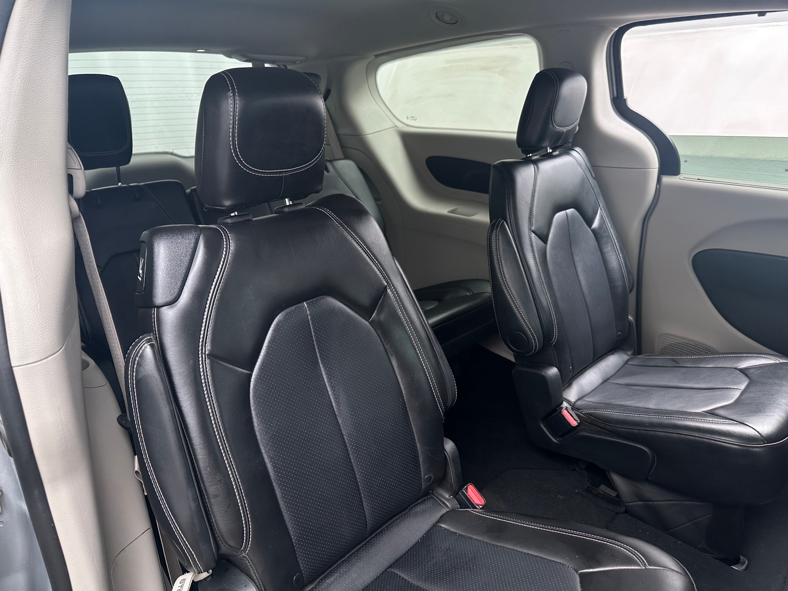 Thumbnail: 2024 Chrysler Pacifica - 5