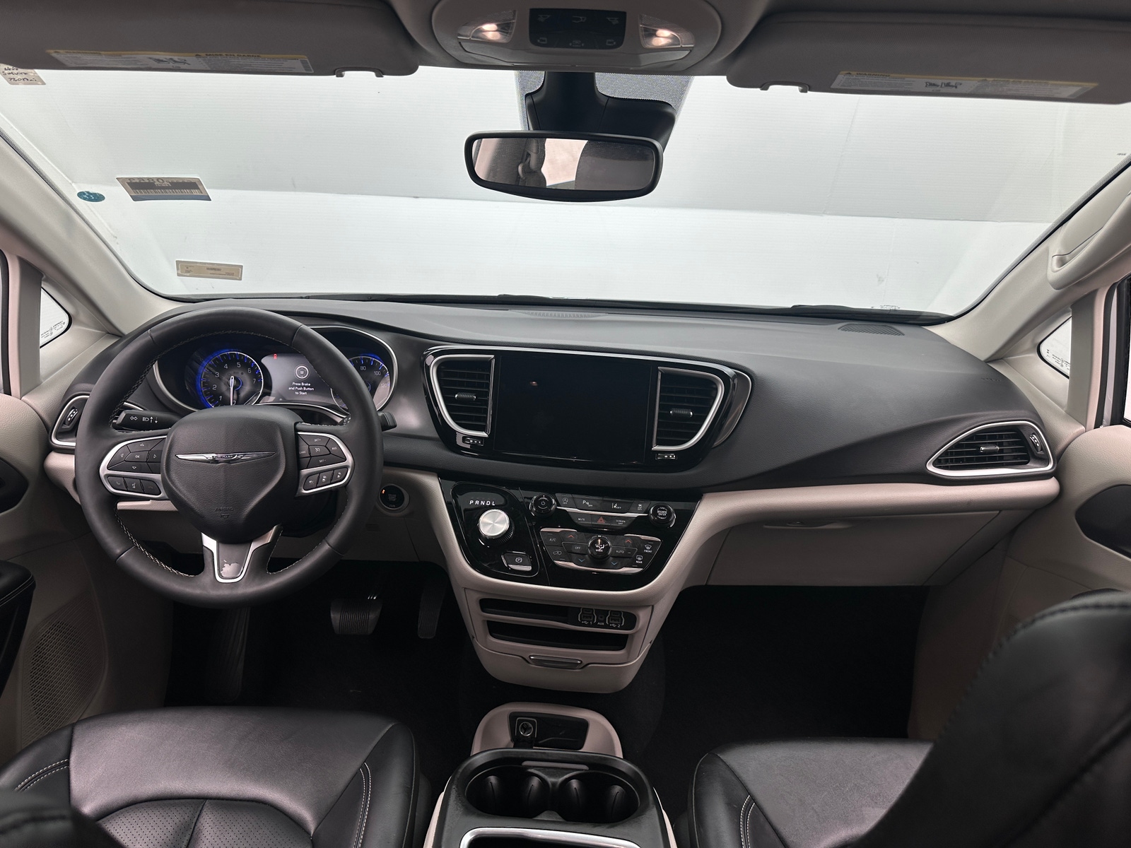 Thumbnail: 2024 Chrysler Pacifica - 2