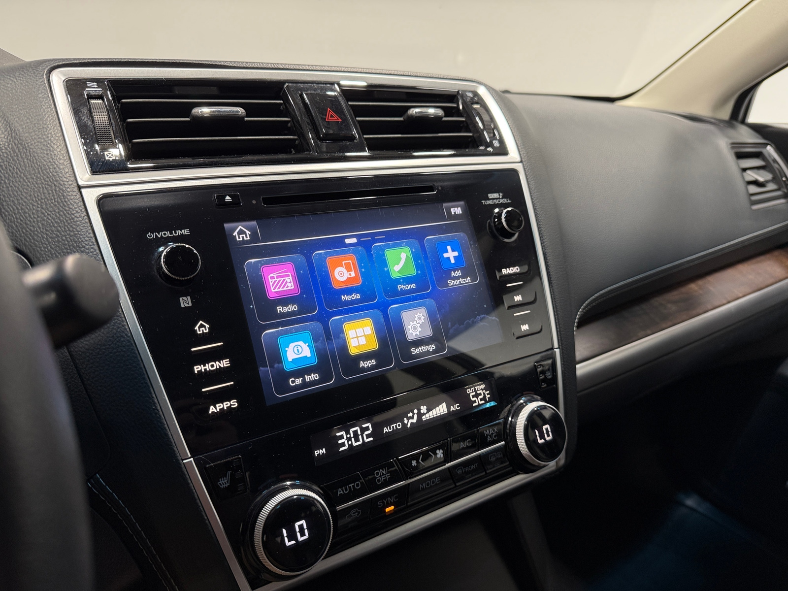 Thumbnail: 2018 Subaru Outback - 3