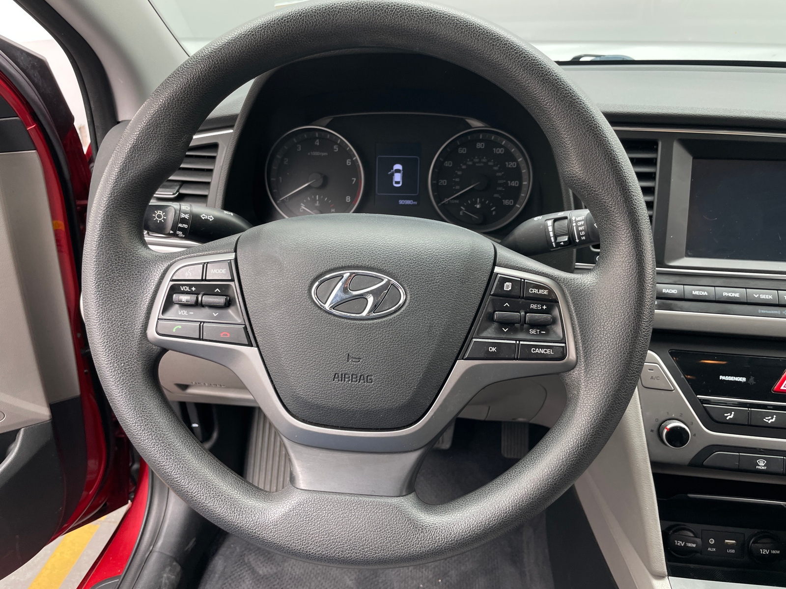 Thumbnail: 2018 Hyundai Elantra - 5