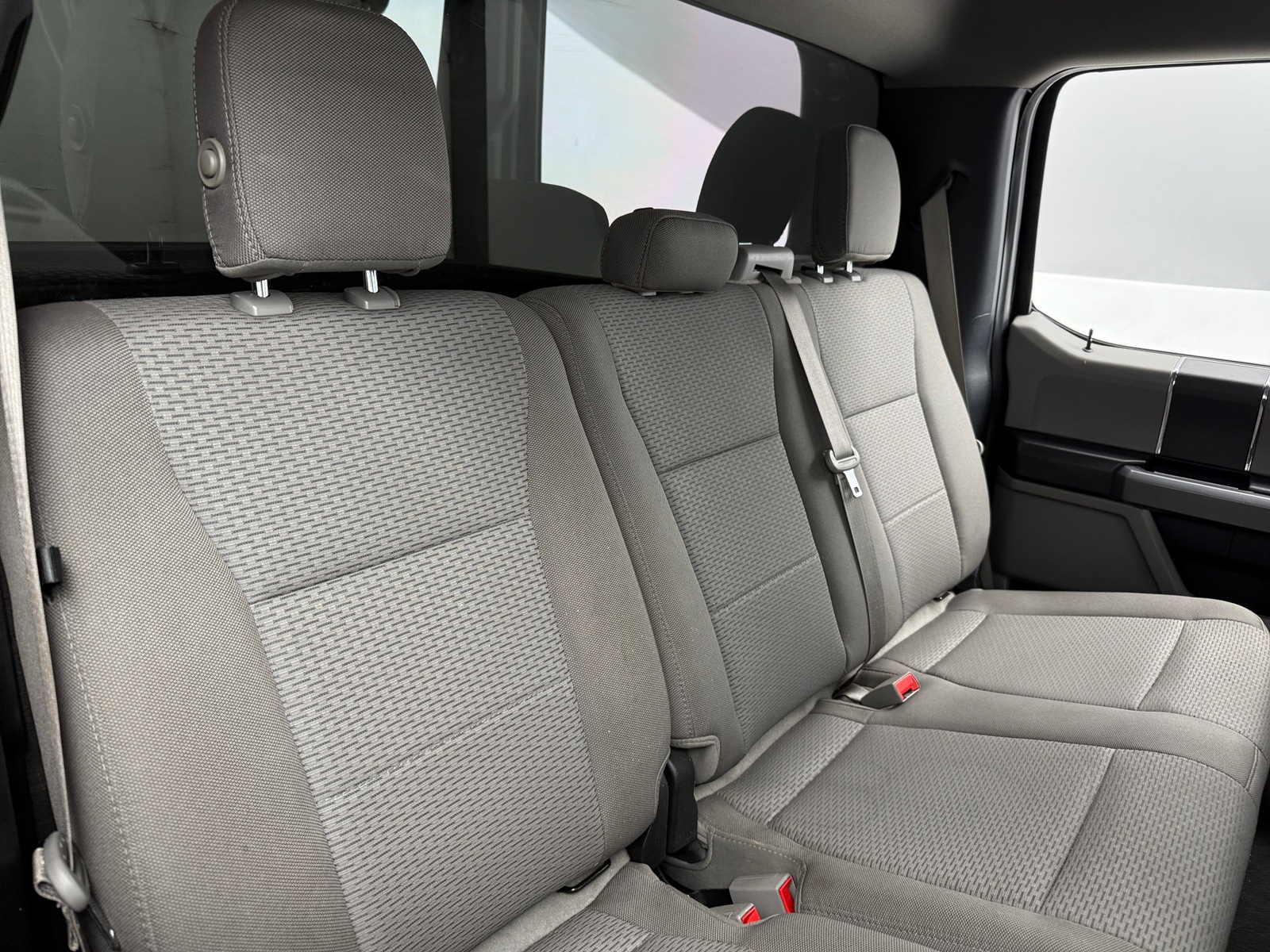 Thumbnail: 2019 Ford Econoline - 6