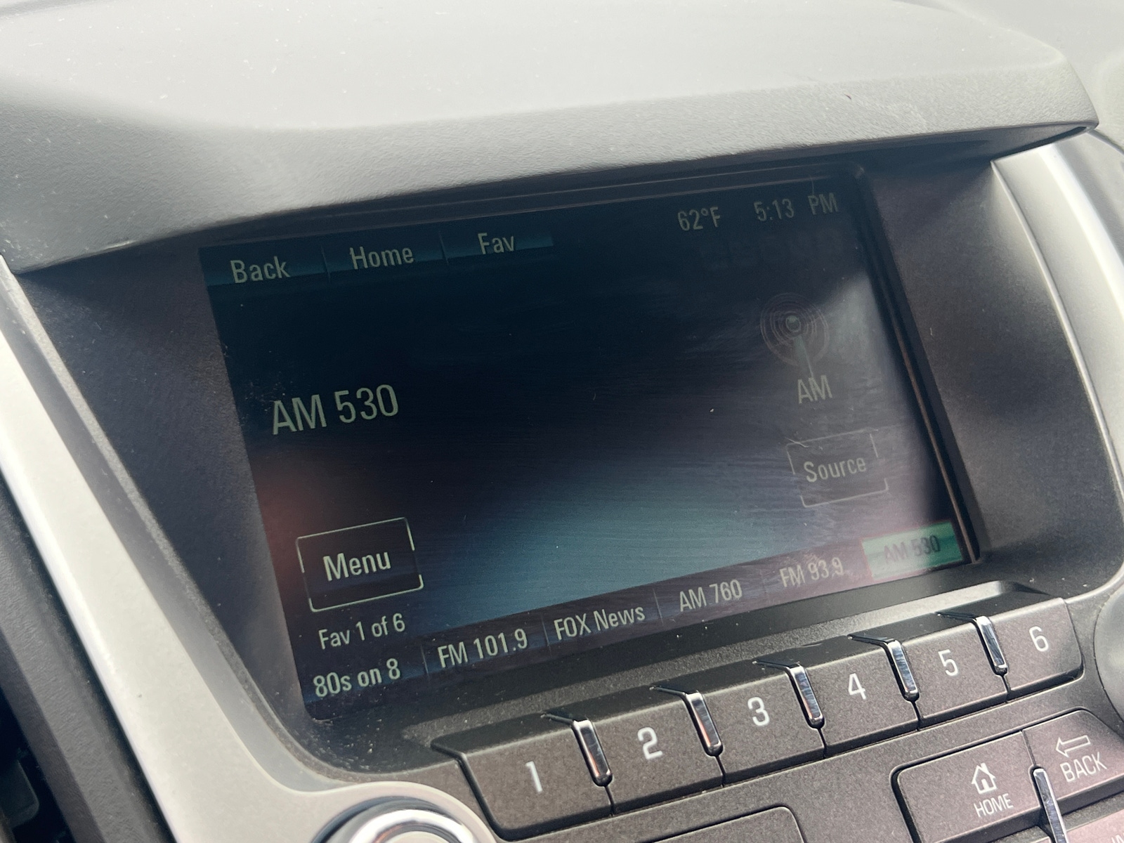 Thumbnail: 2017 Chevrolet Equinox - 4