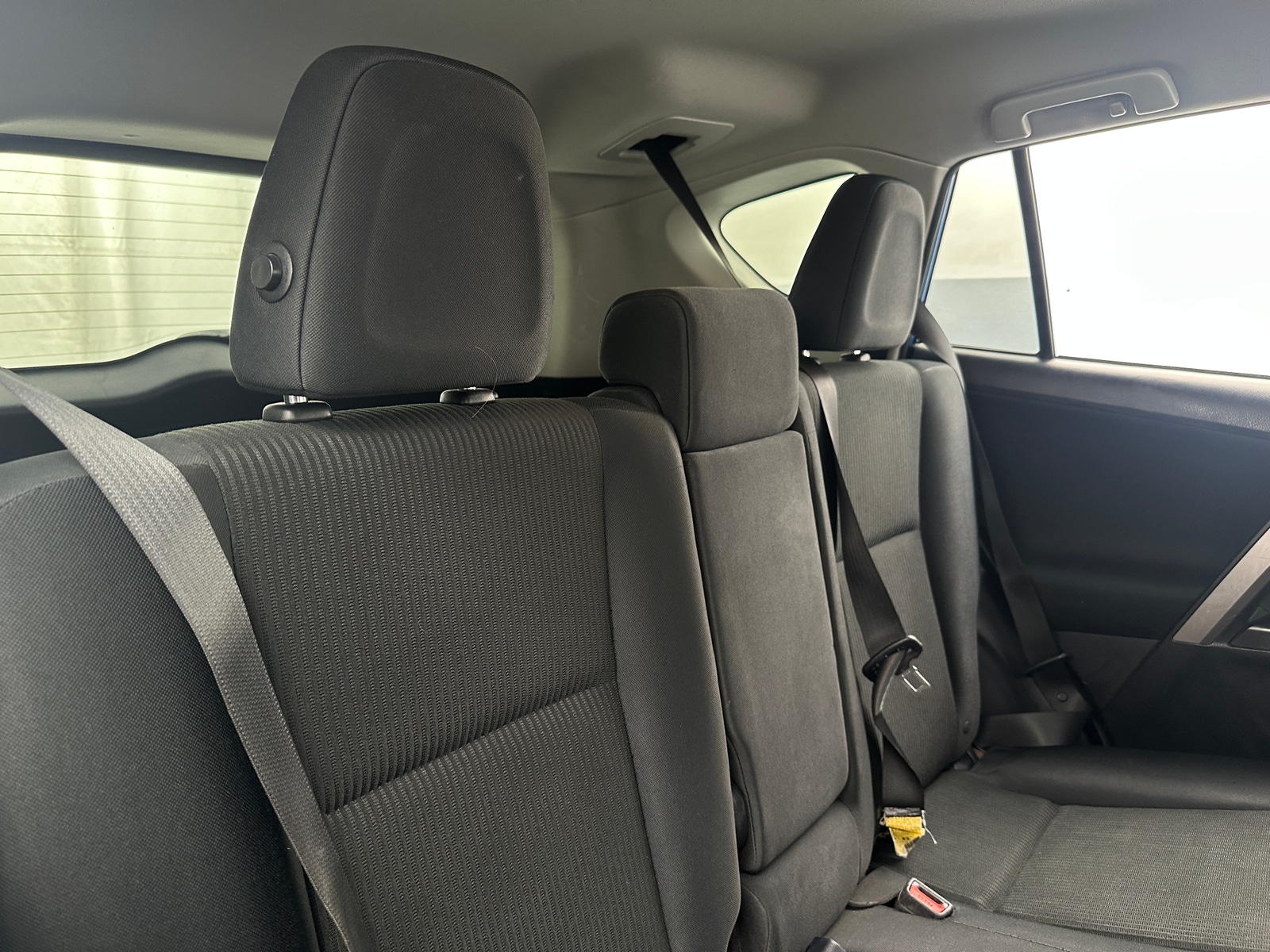 Thumbnail: 2016 Toyota RAV4 - 6