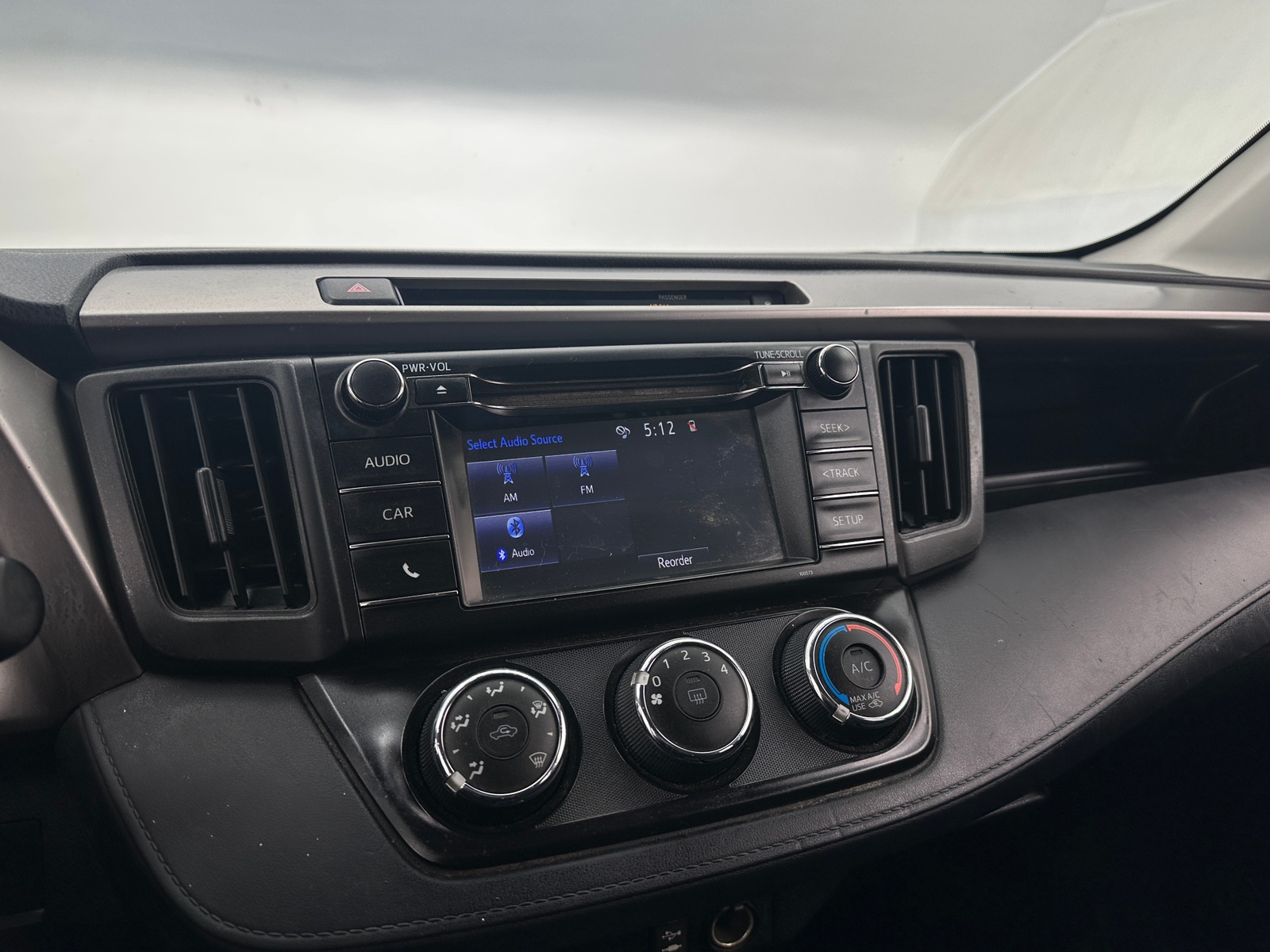 Thumbnail: 2016 Toyota RAV4 - 4