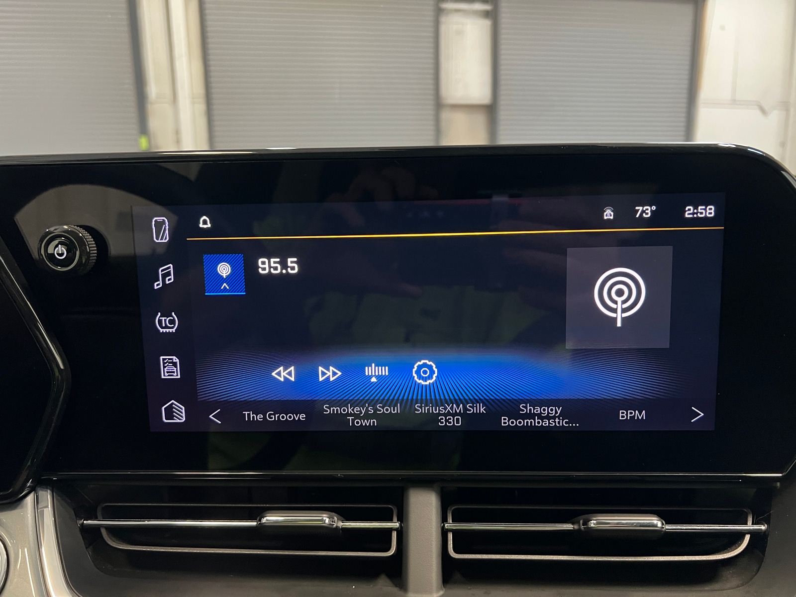 Thumbnail: 2025 Chevrolet Trax - 4