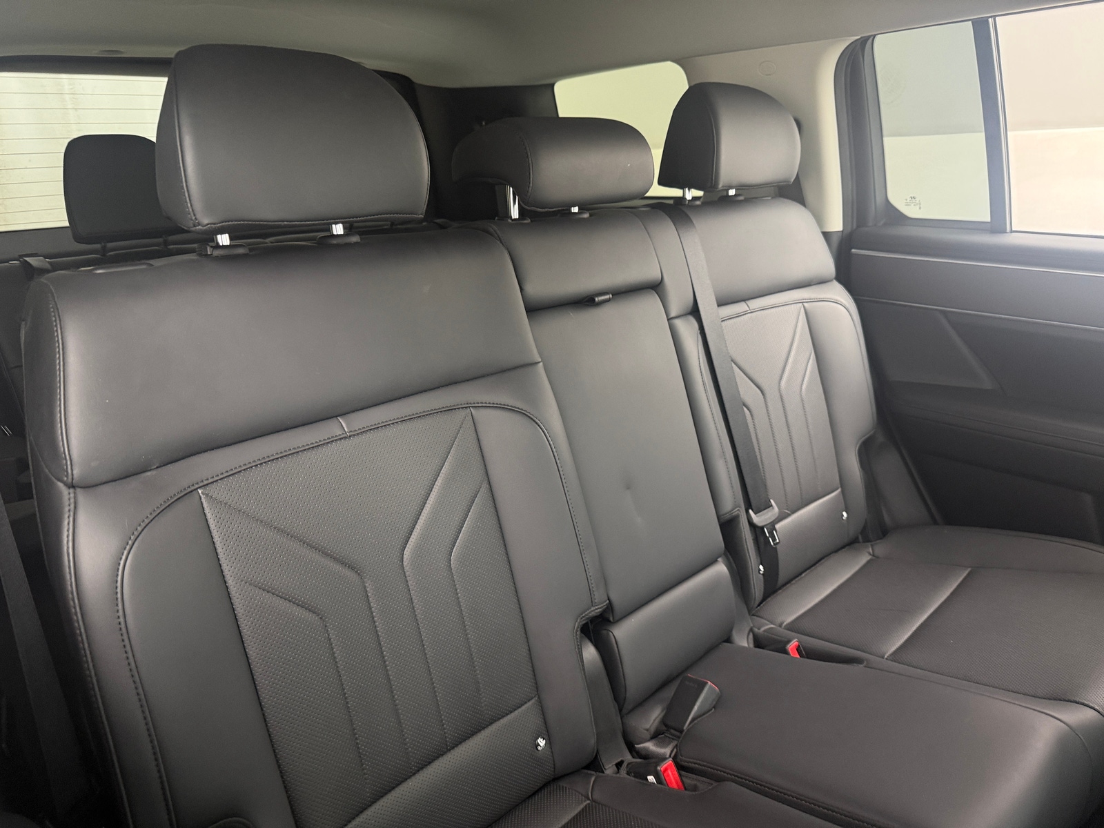 Thumbnail: 2025 Hyundai Santa Fe - 5