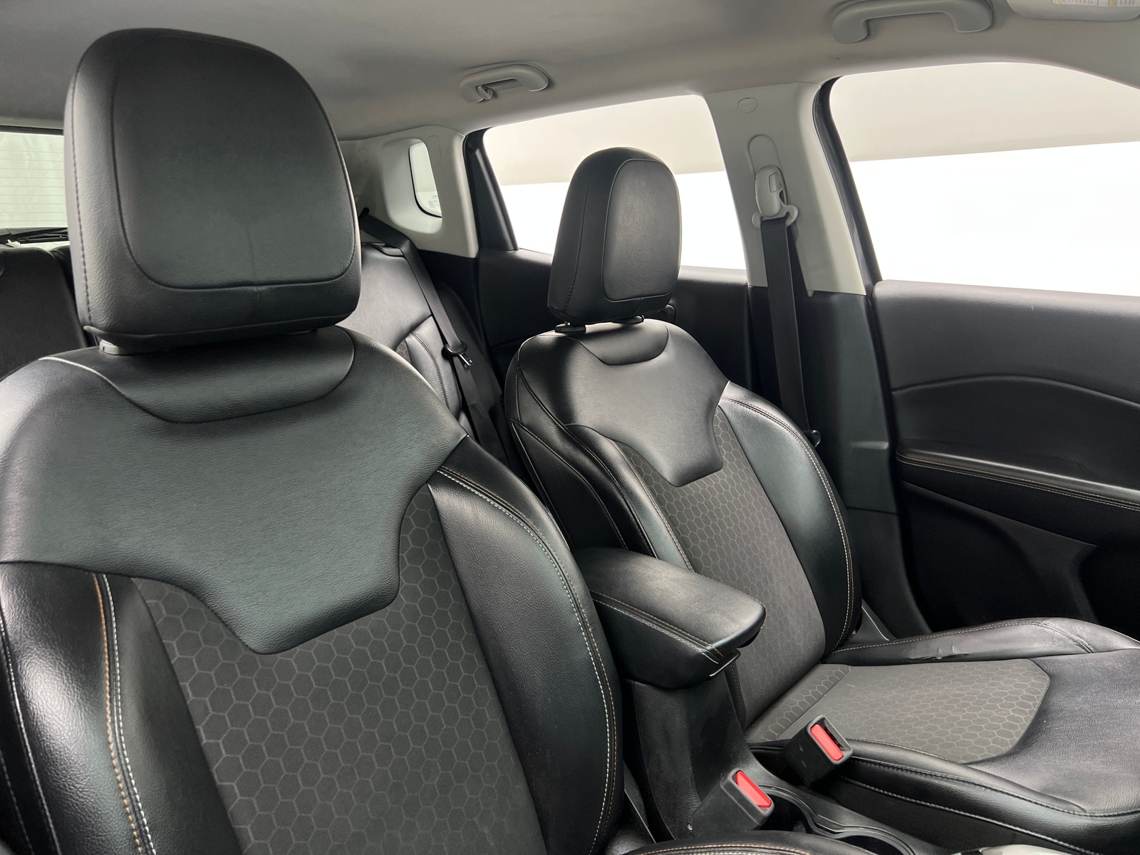 Thumbnail: 2018 Jeep Compass - 2