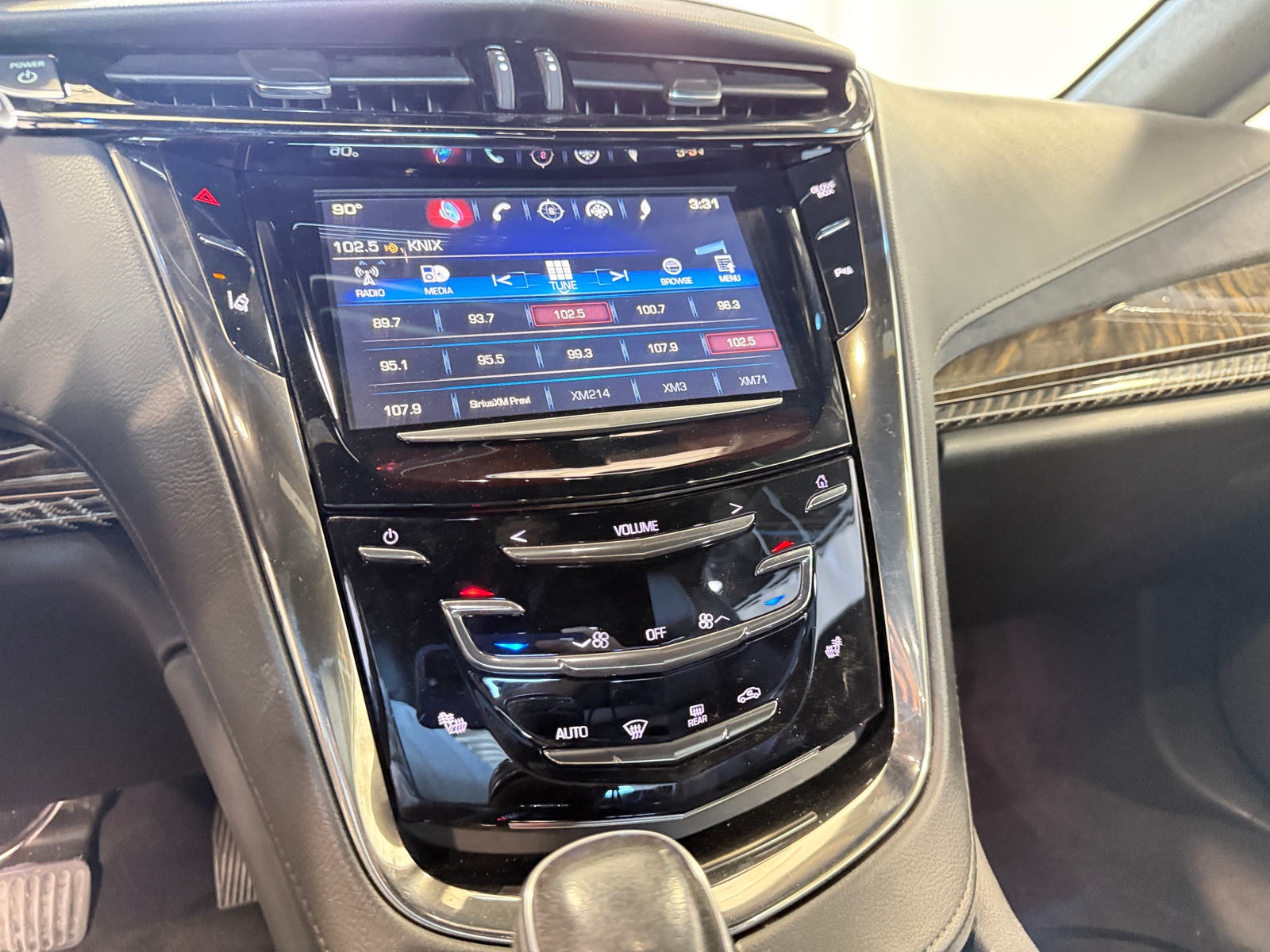 Thumbnail: 2016 Cadillac ELR - 2