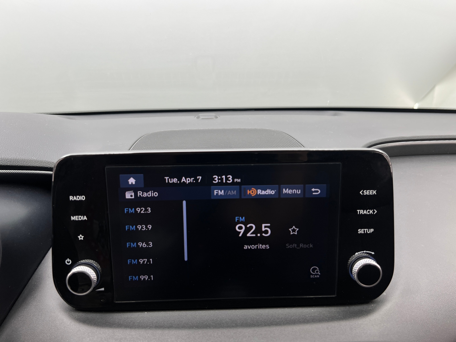 Thumbnail: 2022 Hyundai Santa Fe - 4