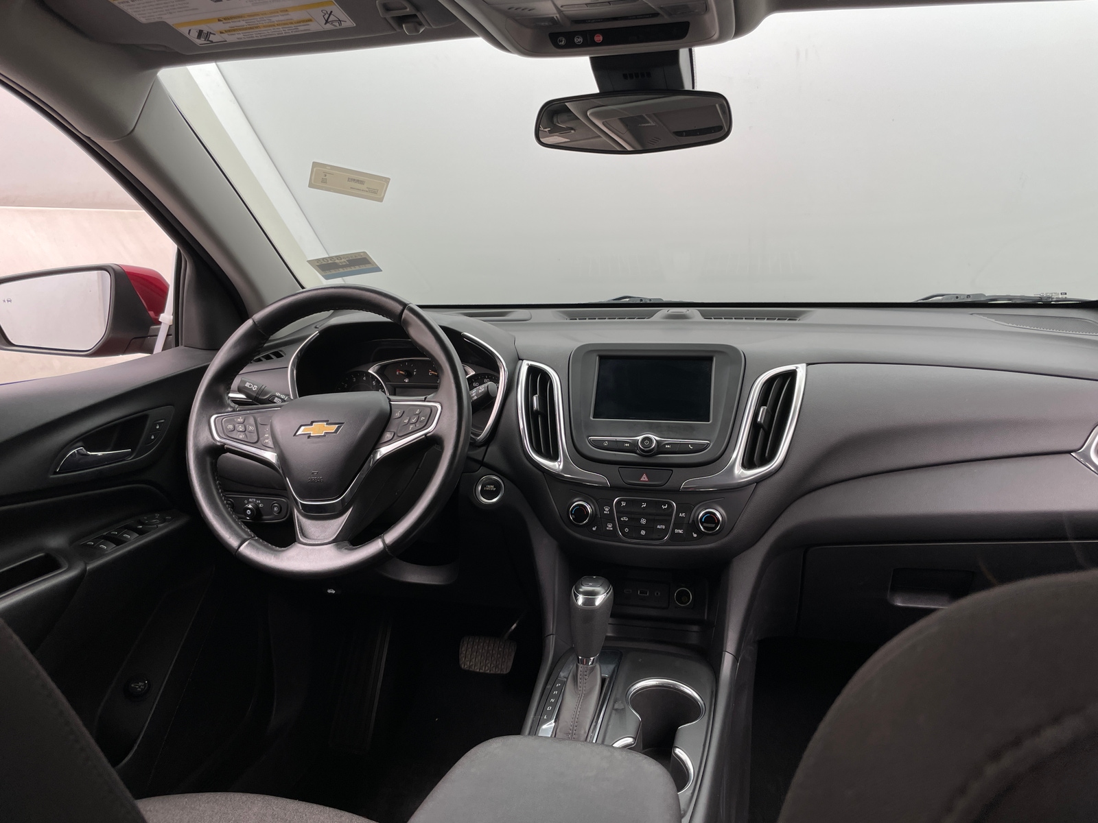 Thumbnail: 2020 Chevrolet Equinox - 3