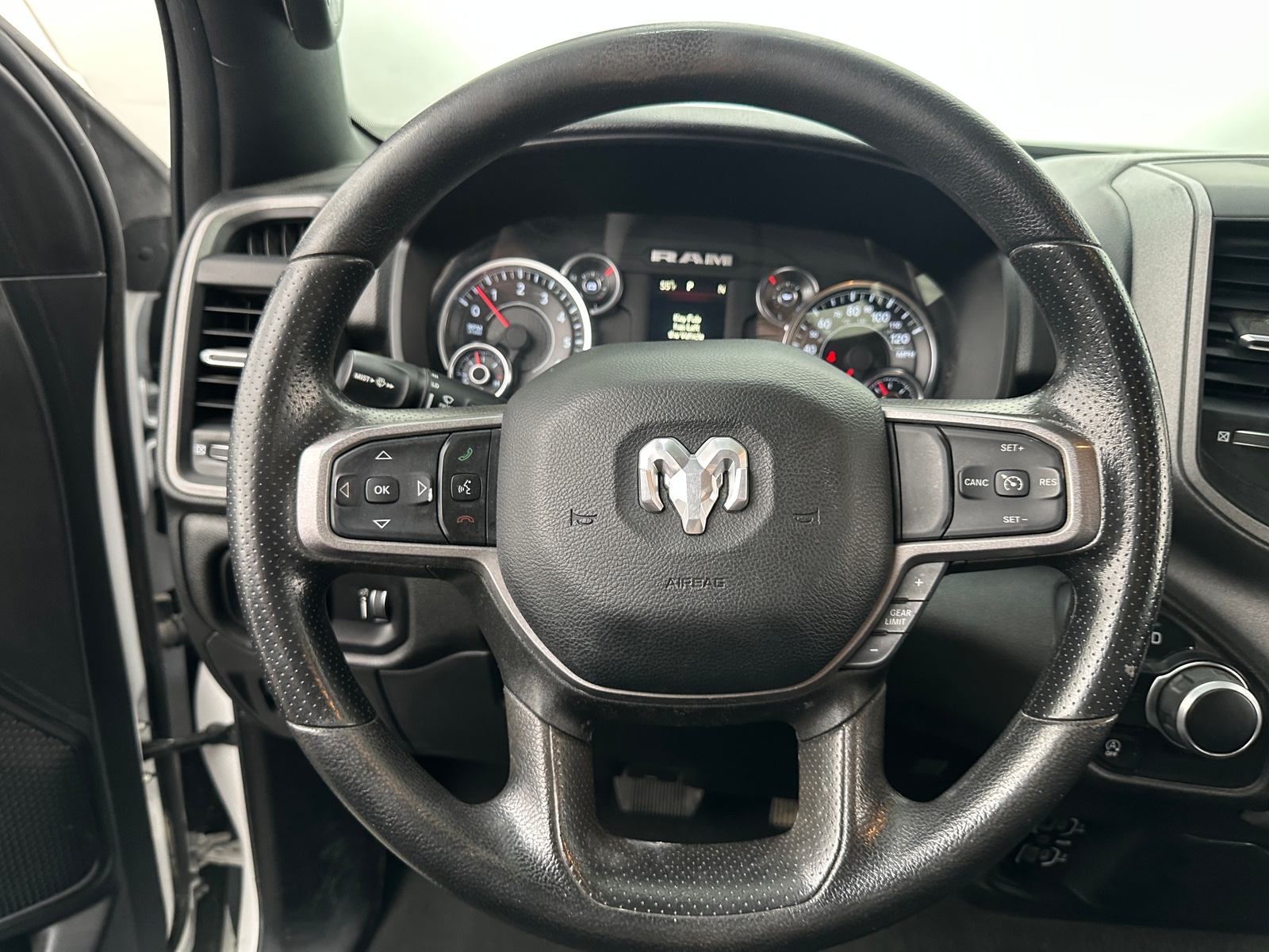 Thumbnail: 2024 RAM 1500 - 5