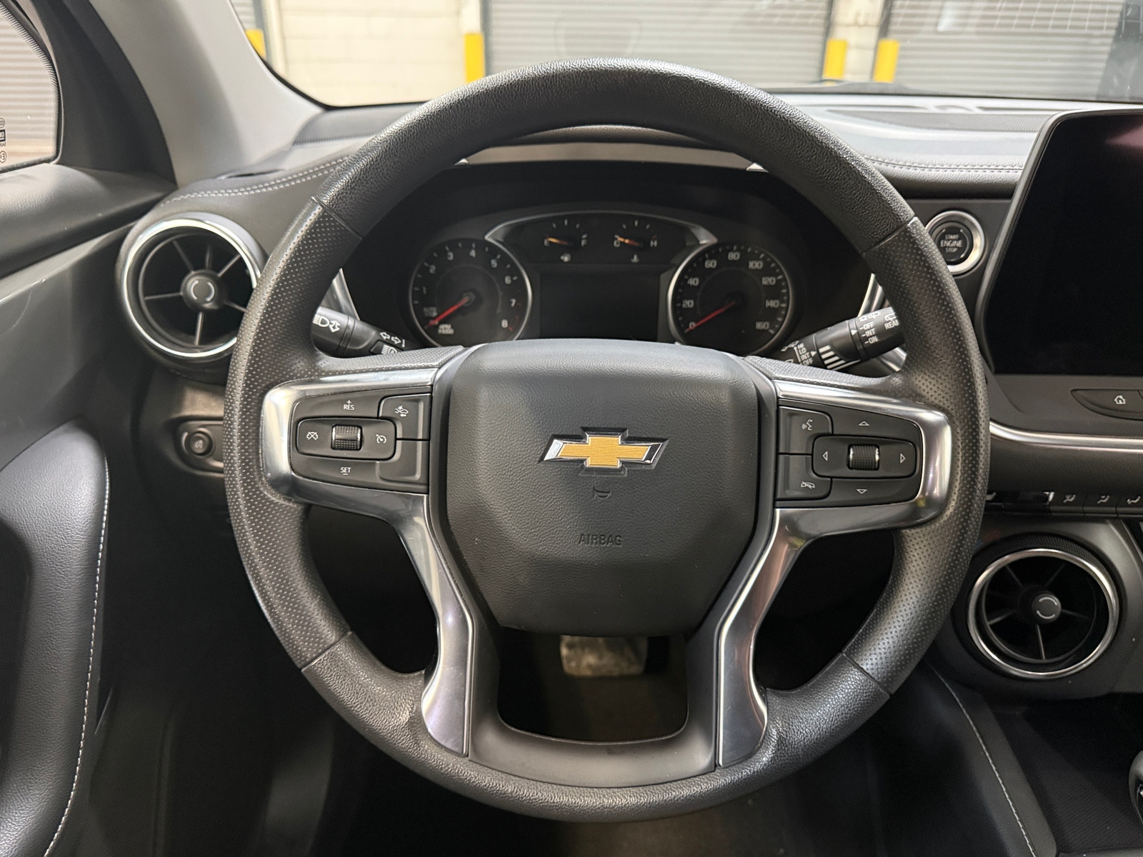 Thumbnail: 2025 Chevrolet Blazer - 5