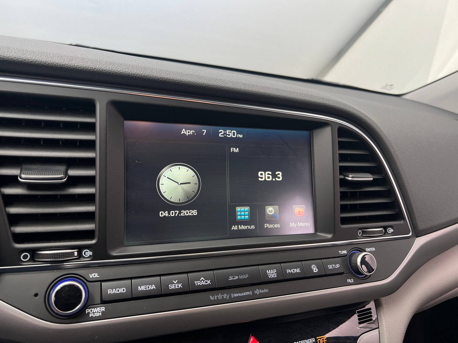 Thumbnail: 2017 Hyundai Elantra - 3