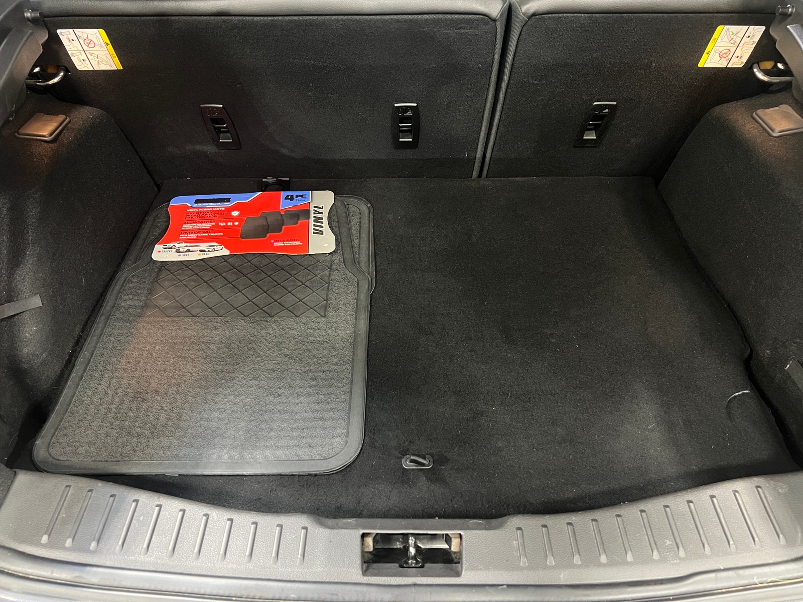 Thumbnail: 2016 Ford Focus - 6