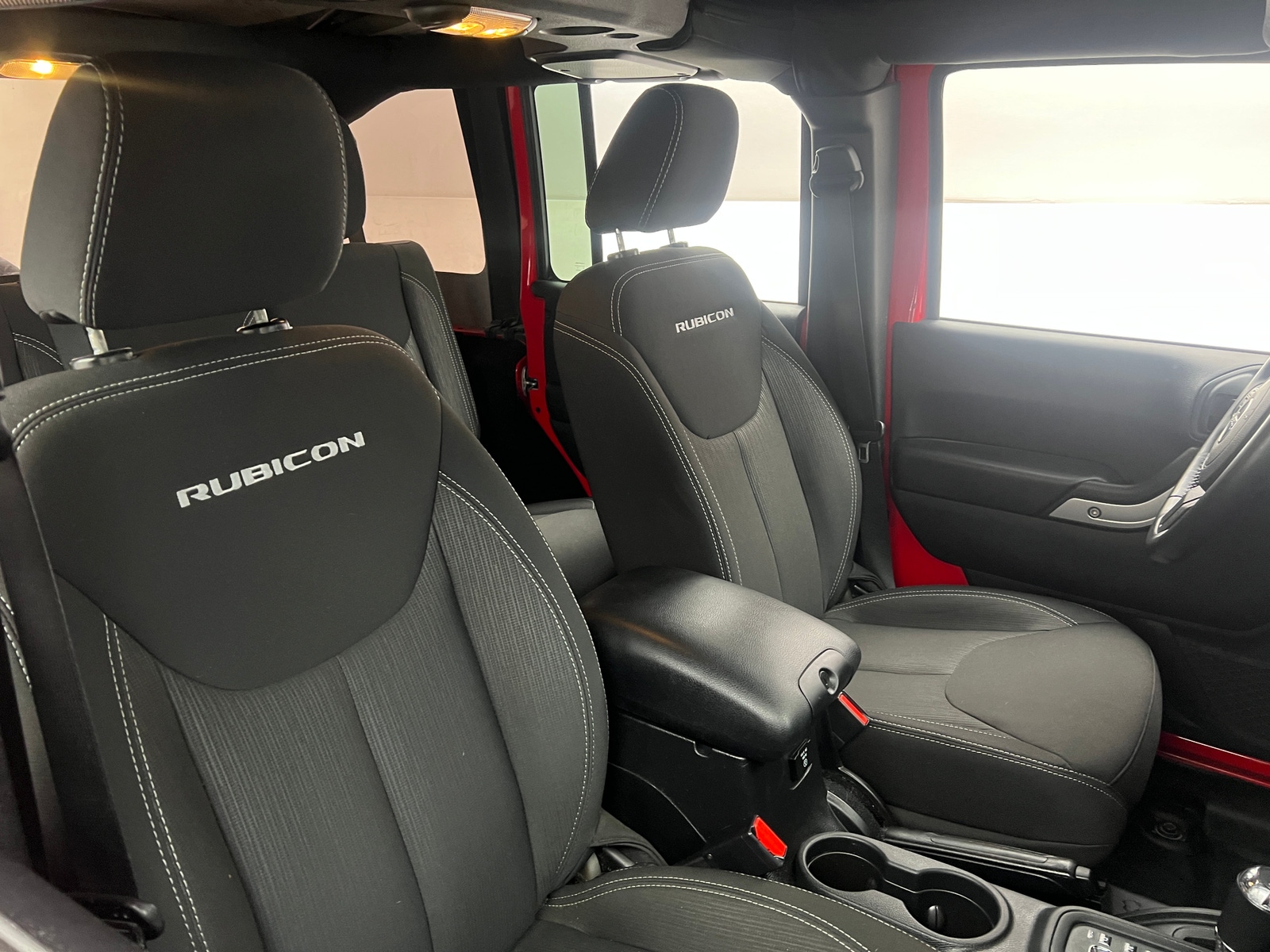 Thumbnail: 2016 Jeep Wrangler - 2