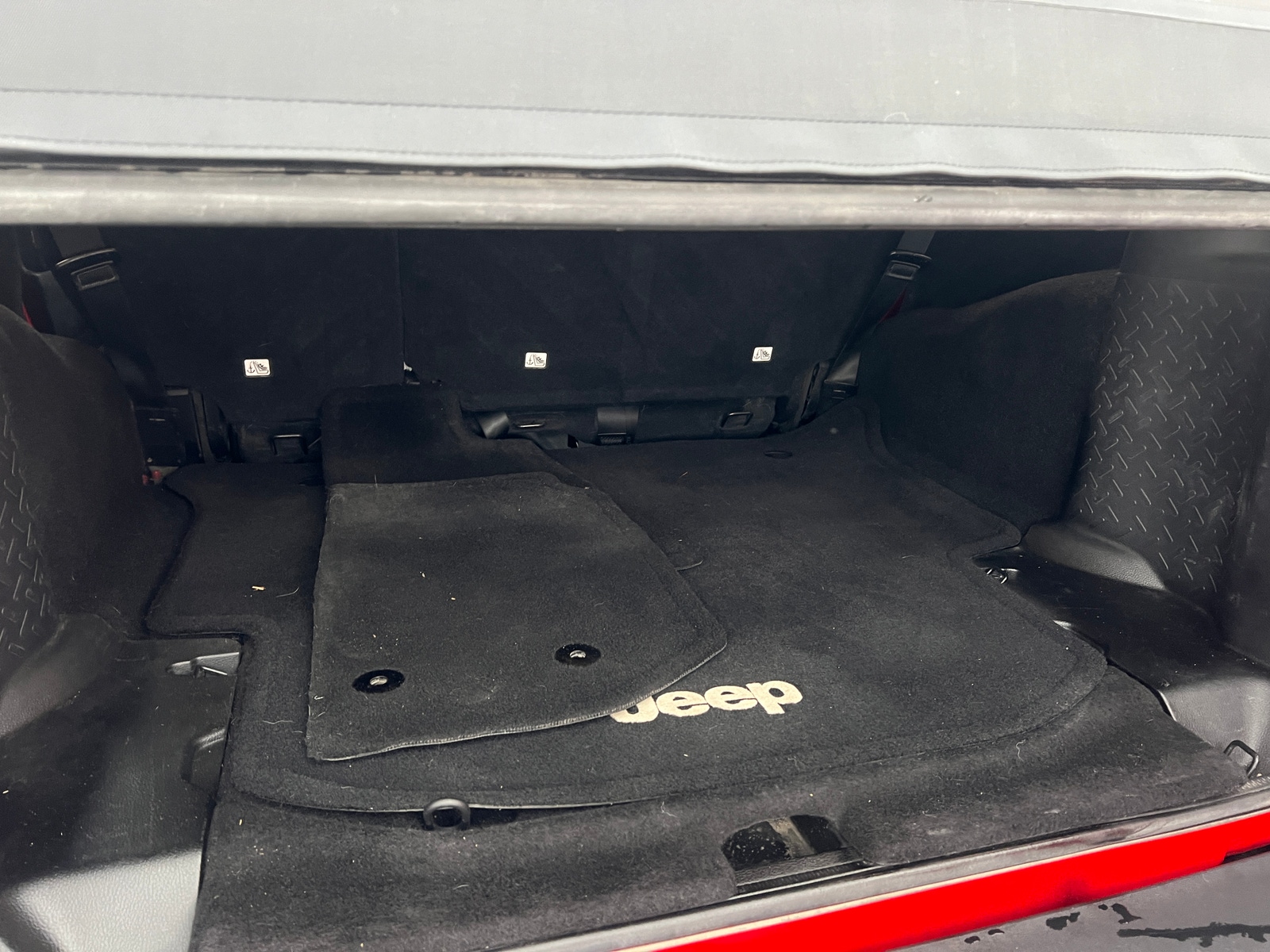 Thumbnail: 2016 Jeep Wrangler - 7