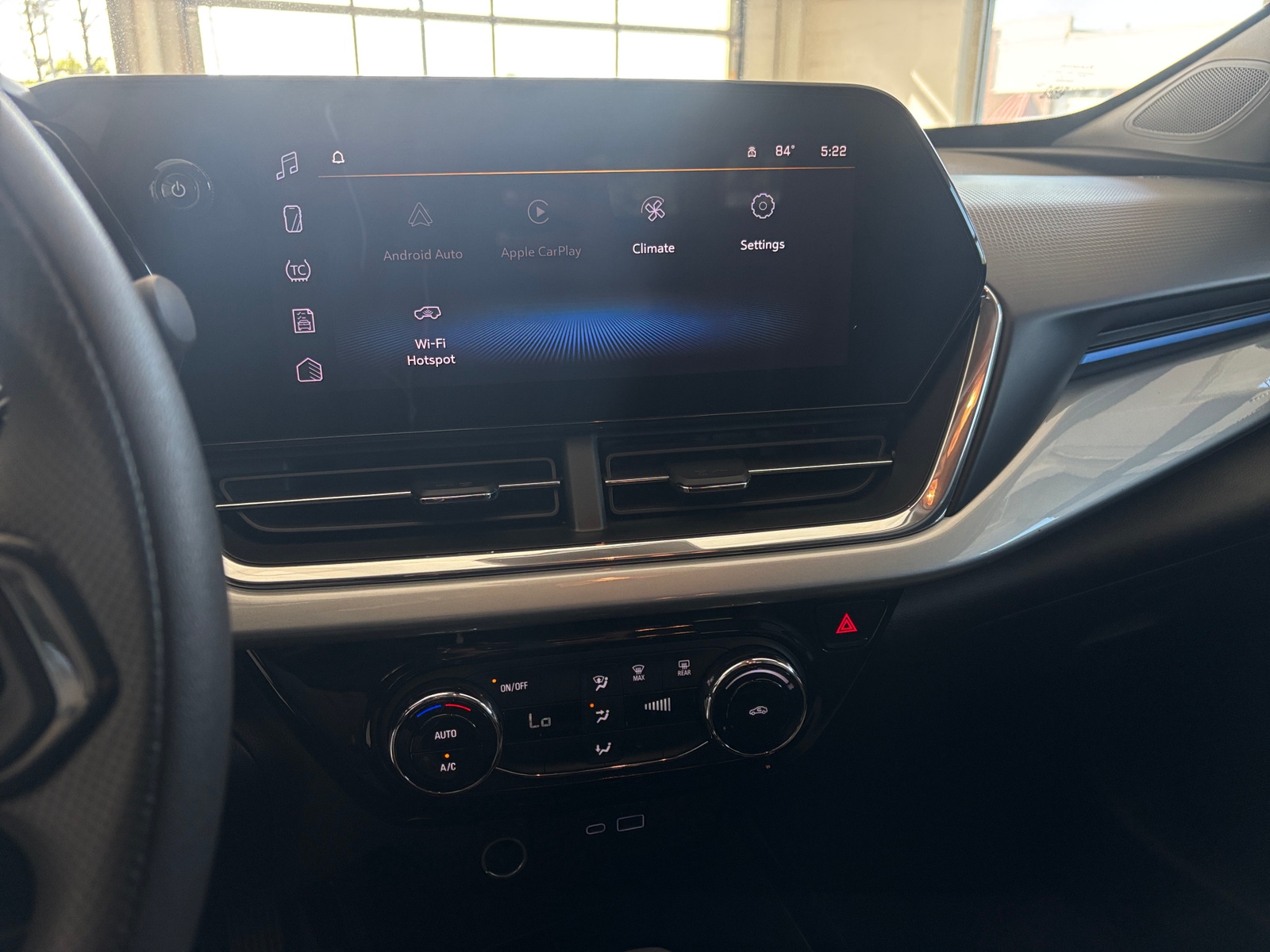 Thumbnail: 2025 Chevrolet Trax - 4