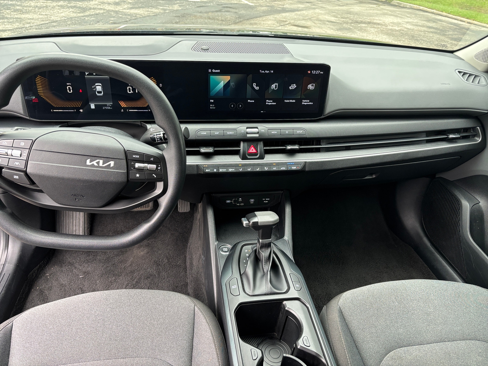 Thumbnail: 2025 Kia K4 - 3