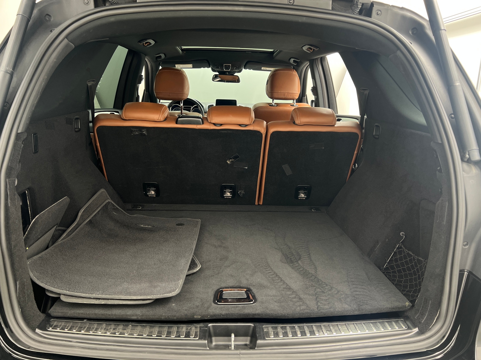 Thumbnail: 2017 Mercedes-Benz GLE - 6