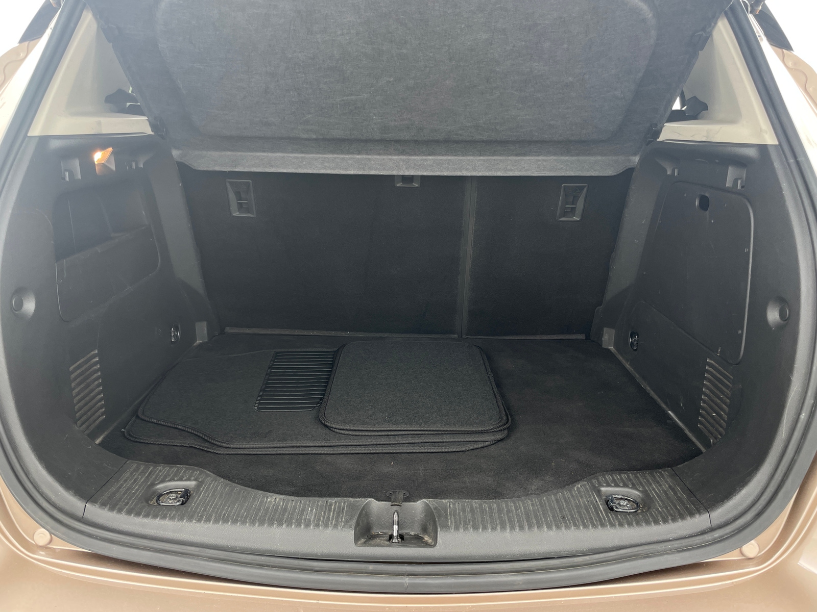 Thumbnail: 2018 Buick Encore - 6