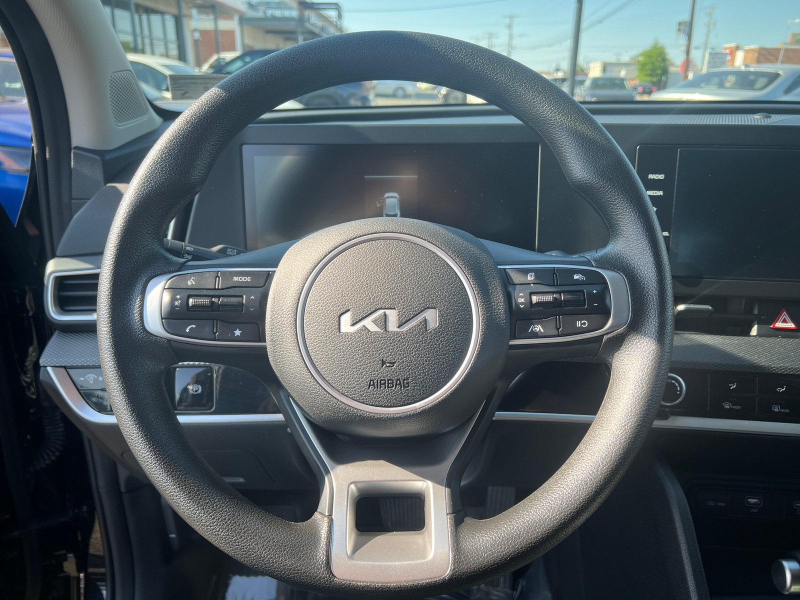 Thumbnail: 2025 Kia Sportage - 5