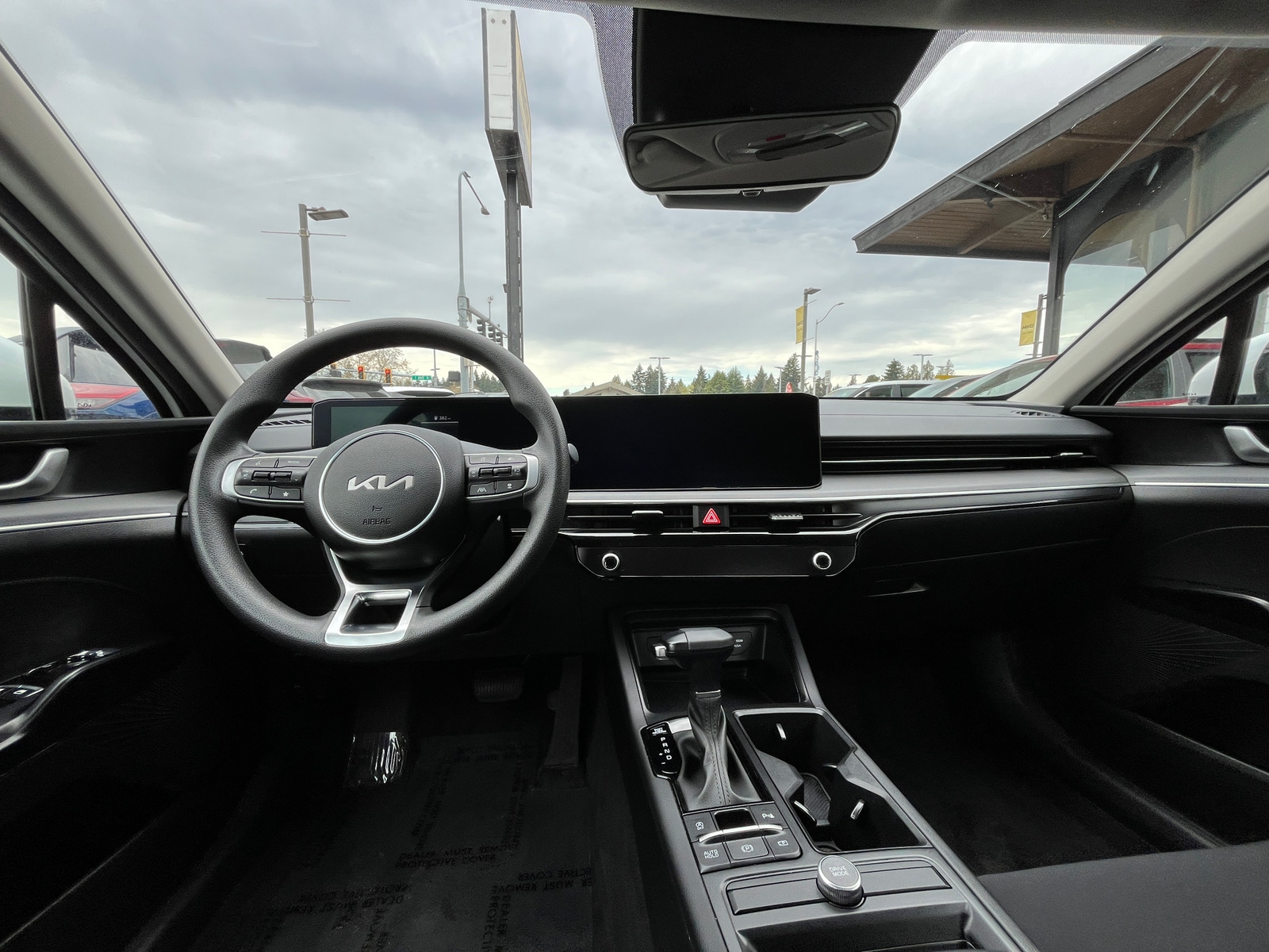 Thumbnail: 2025 Kia K5 - 3