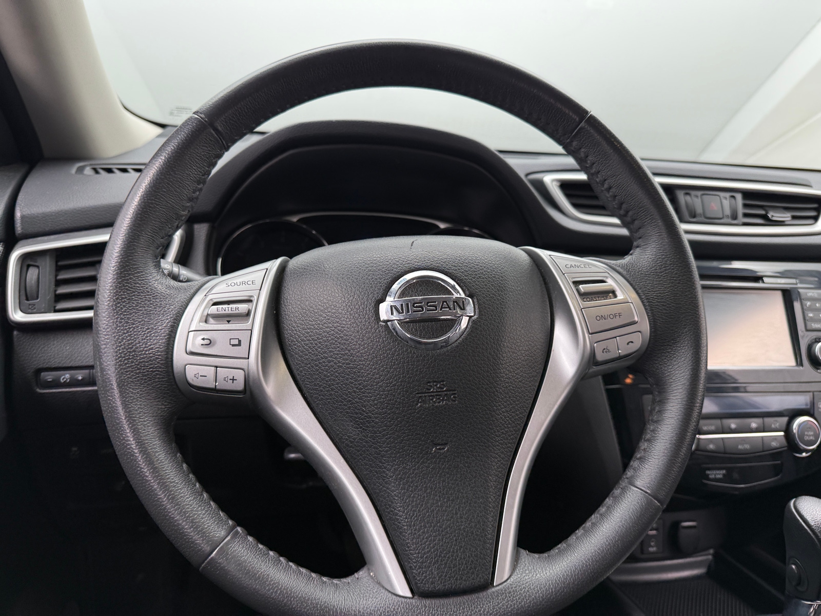 Thumbnail: 2014 Nissan Rogue - 4