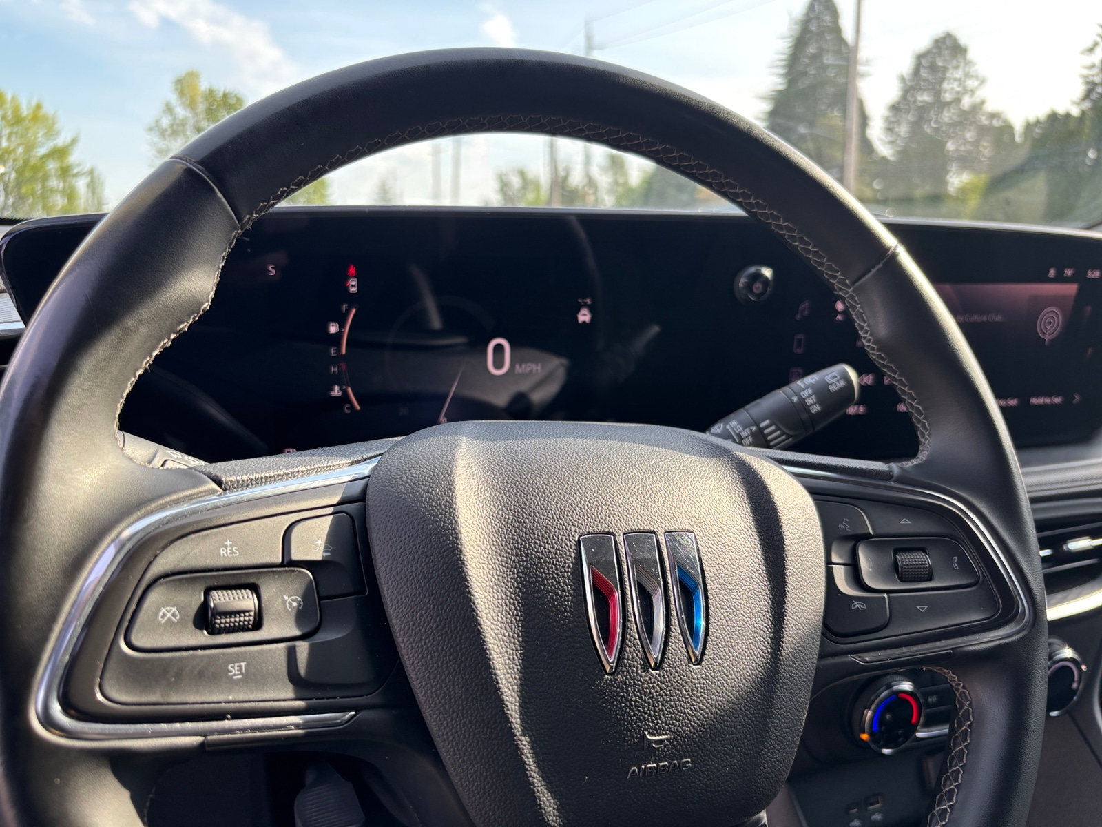 Thumbnail: 2025 Buick Encore GX - 5