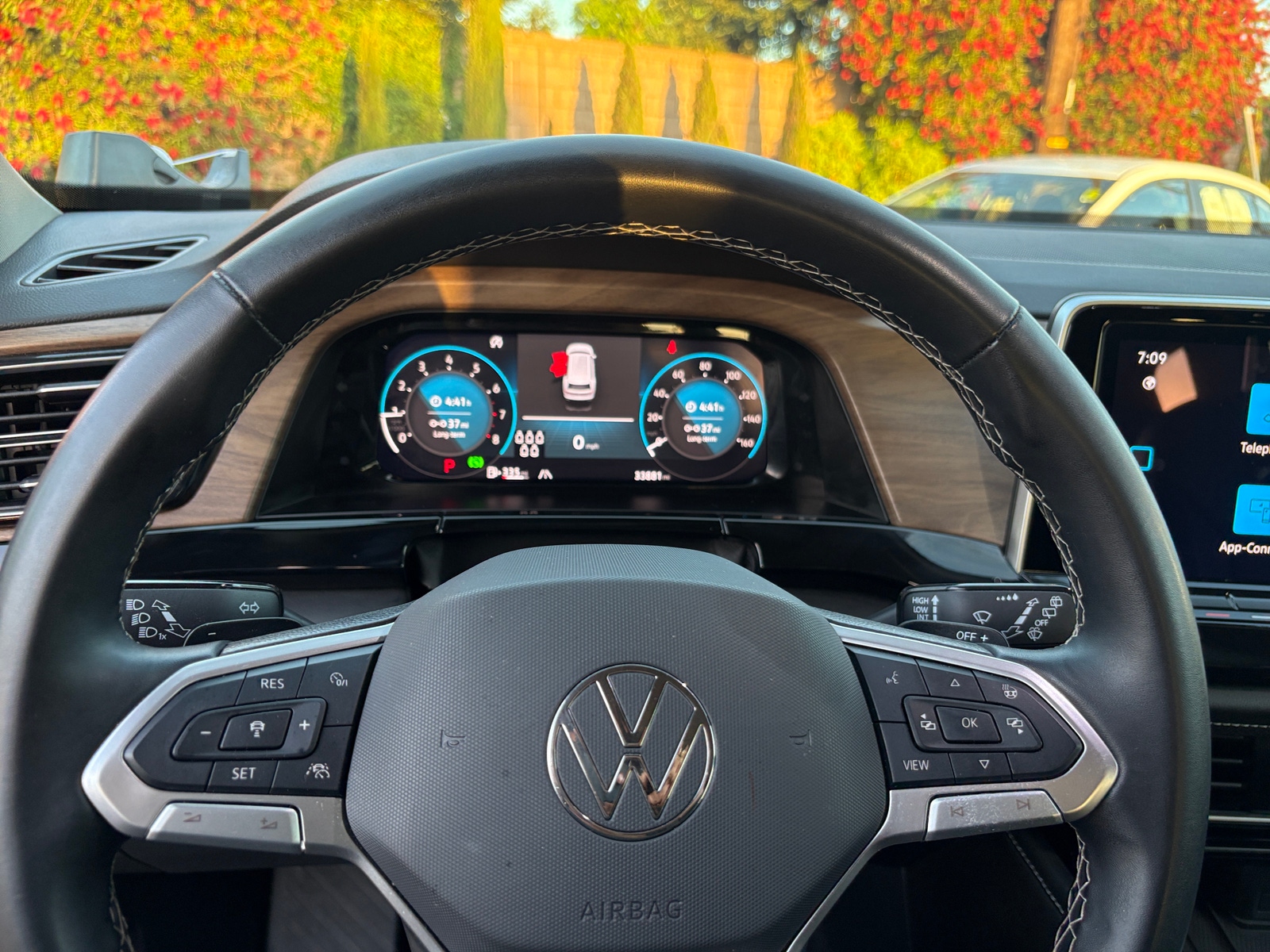 Thumbnail: 2025 Volkswagen Atlas - 4