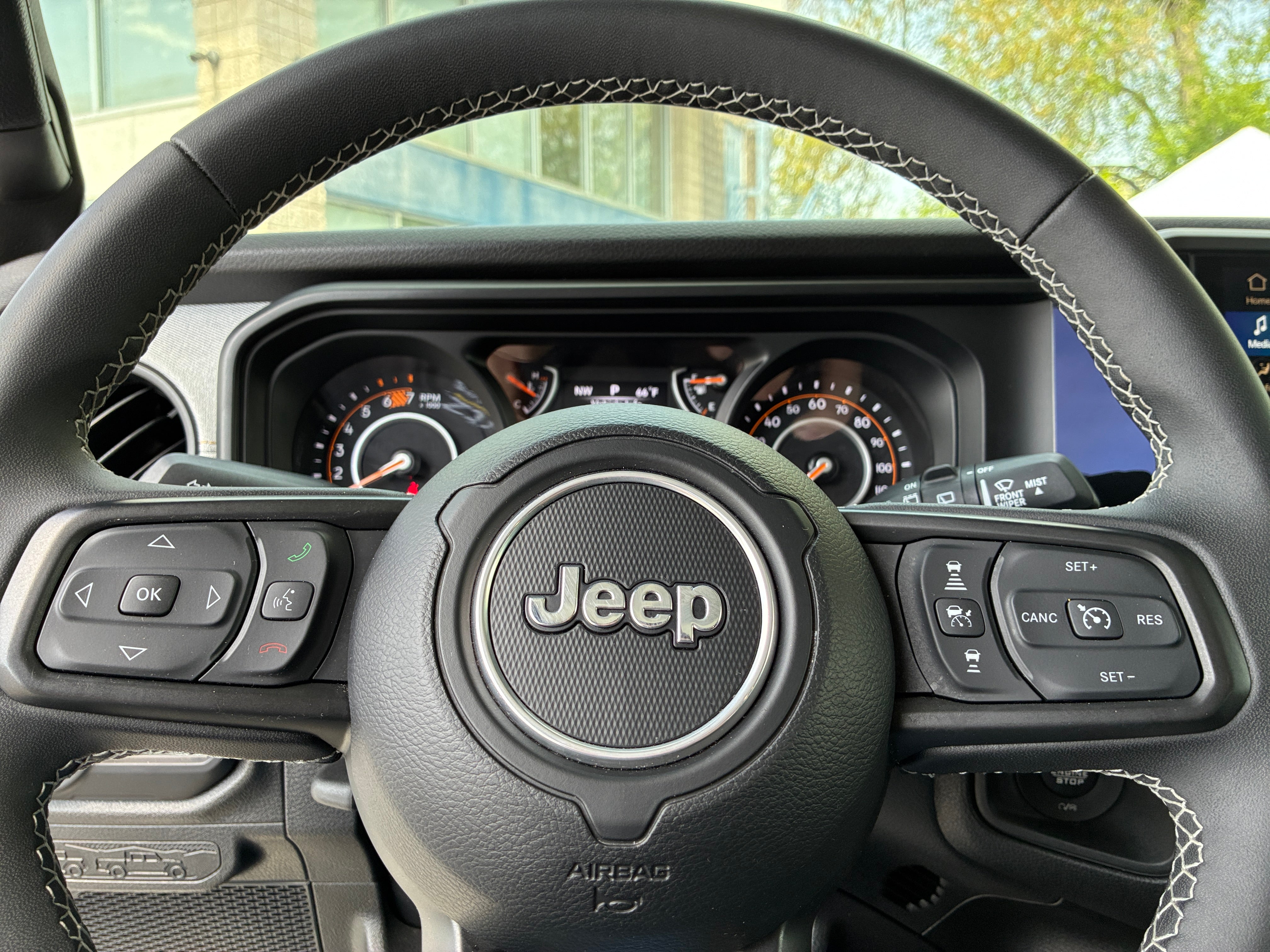 Thumbnail: 2025 Jeep Wrangler - 5