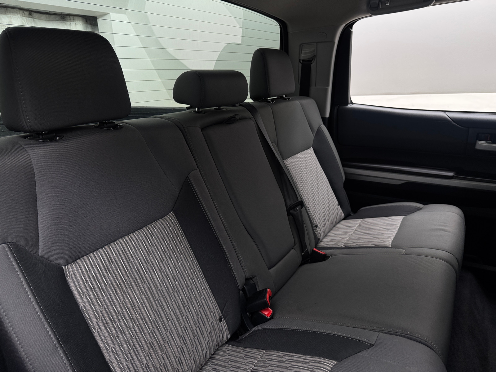 Thumbnail: 2015 Toyota Tundra - 6