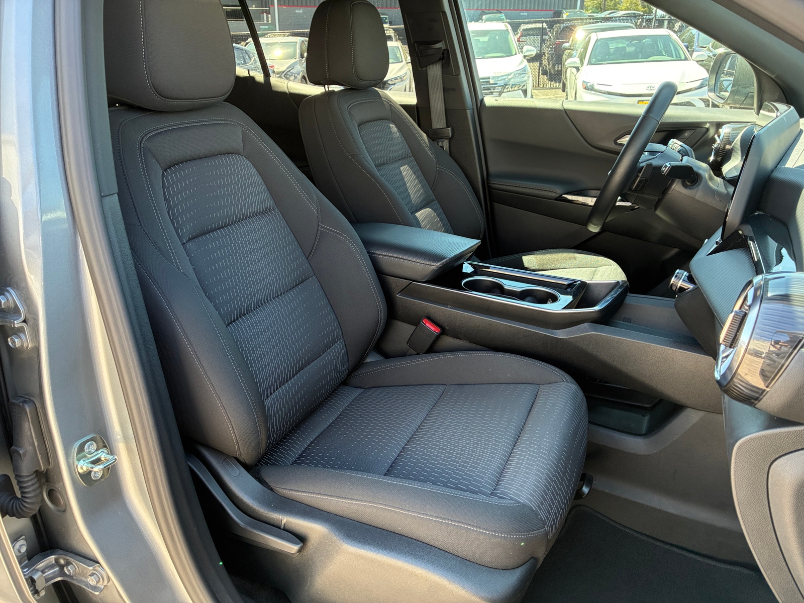 Thumbnail: 2025 Chevrolet Equinox - 2