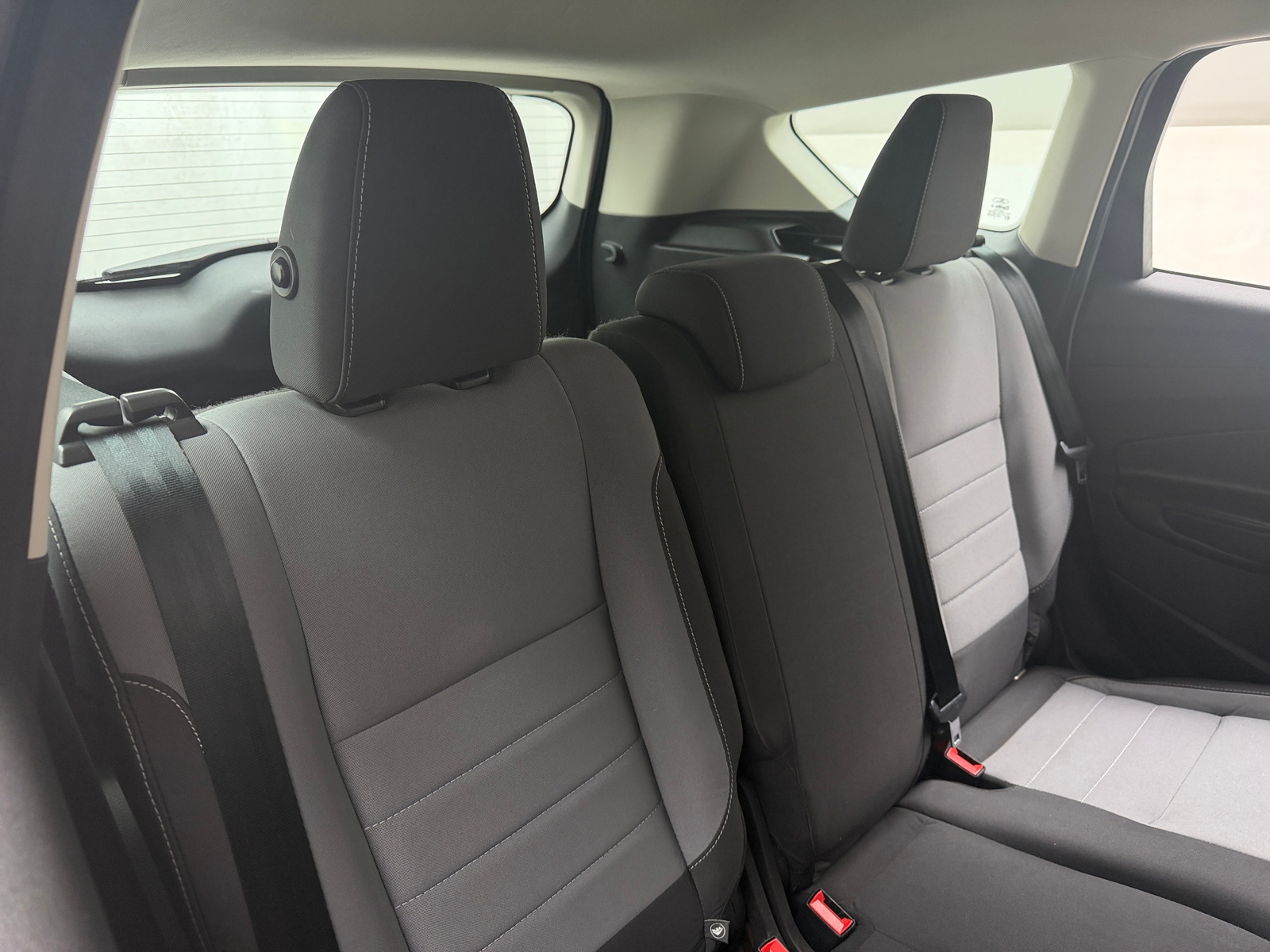 Thumbnail: 2017 Ford Escape - 6