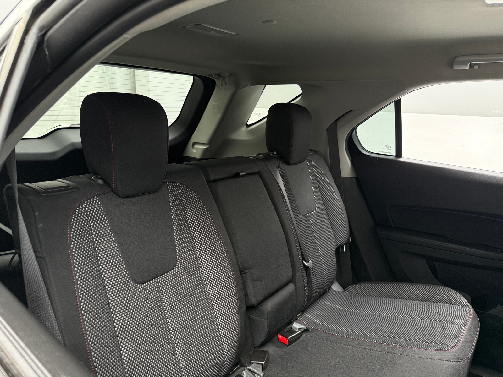 Thumbnail: 2017 Chevrolet Equinox - 6