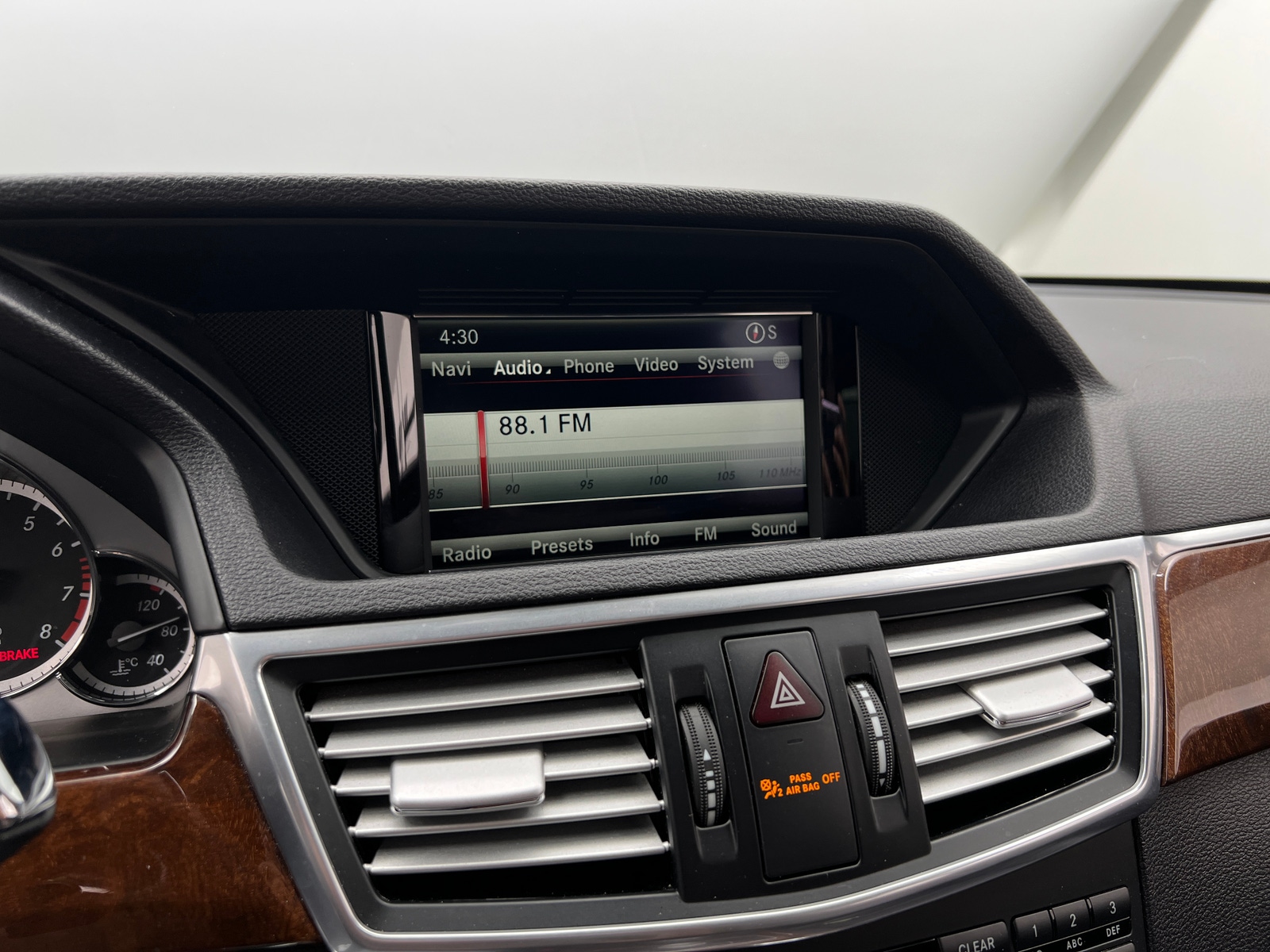 Thumbnail: 2013 Mercedes-Benz E-Class - 3