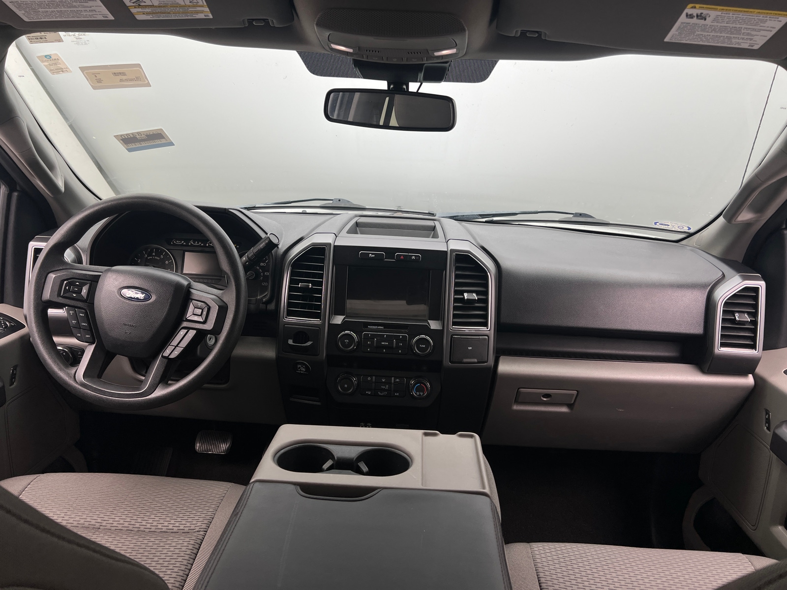 Thumbnail: 2020 Ford Econoline - 3