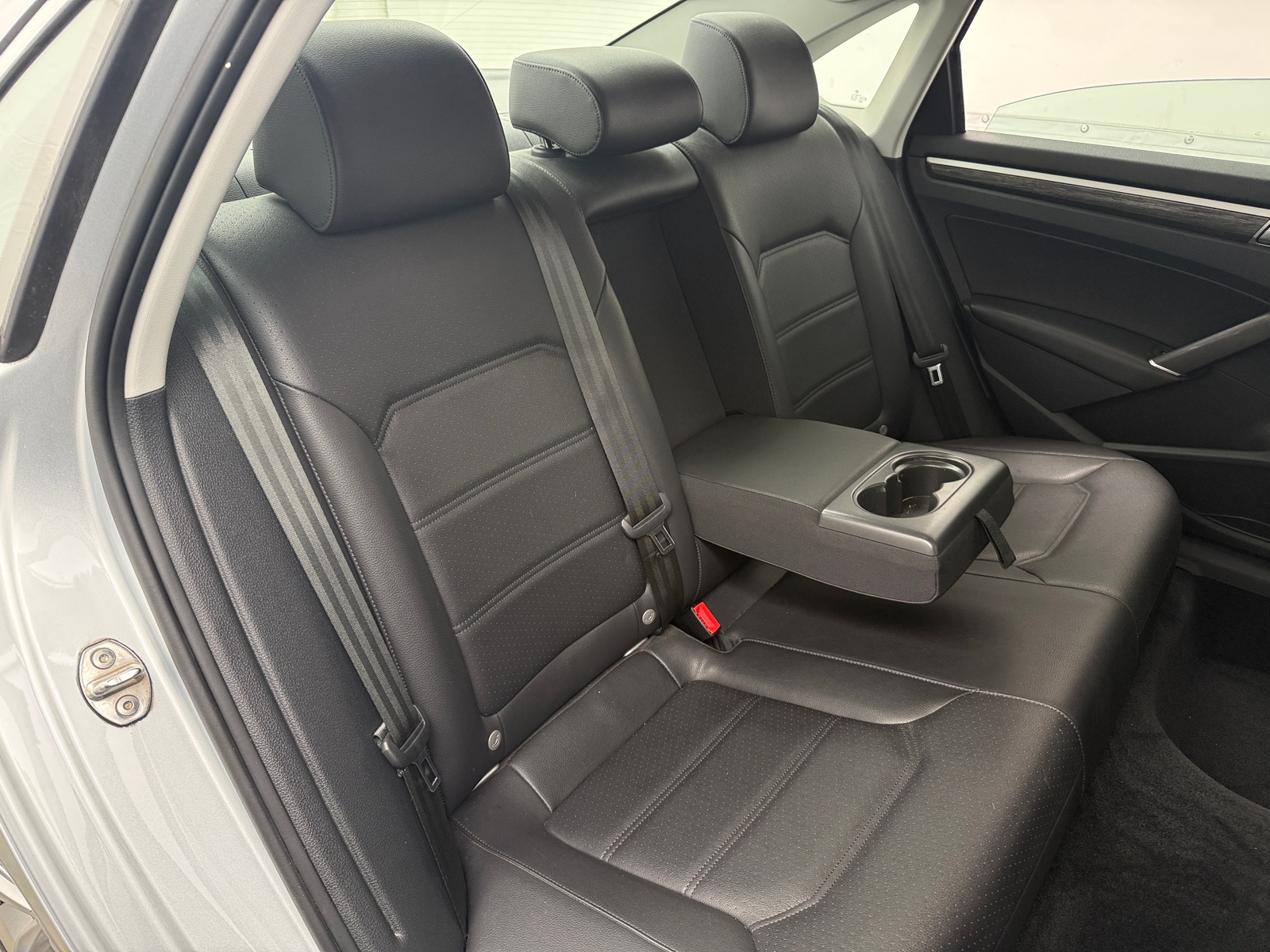 Thumbnail: 2018 Volkswagen Passat - 5