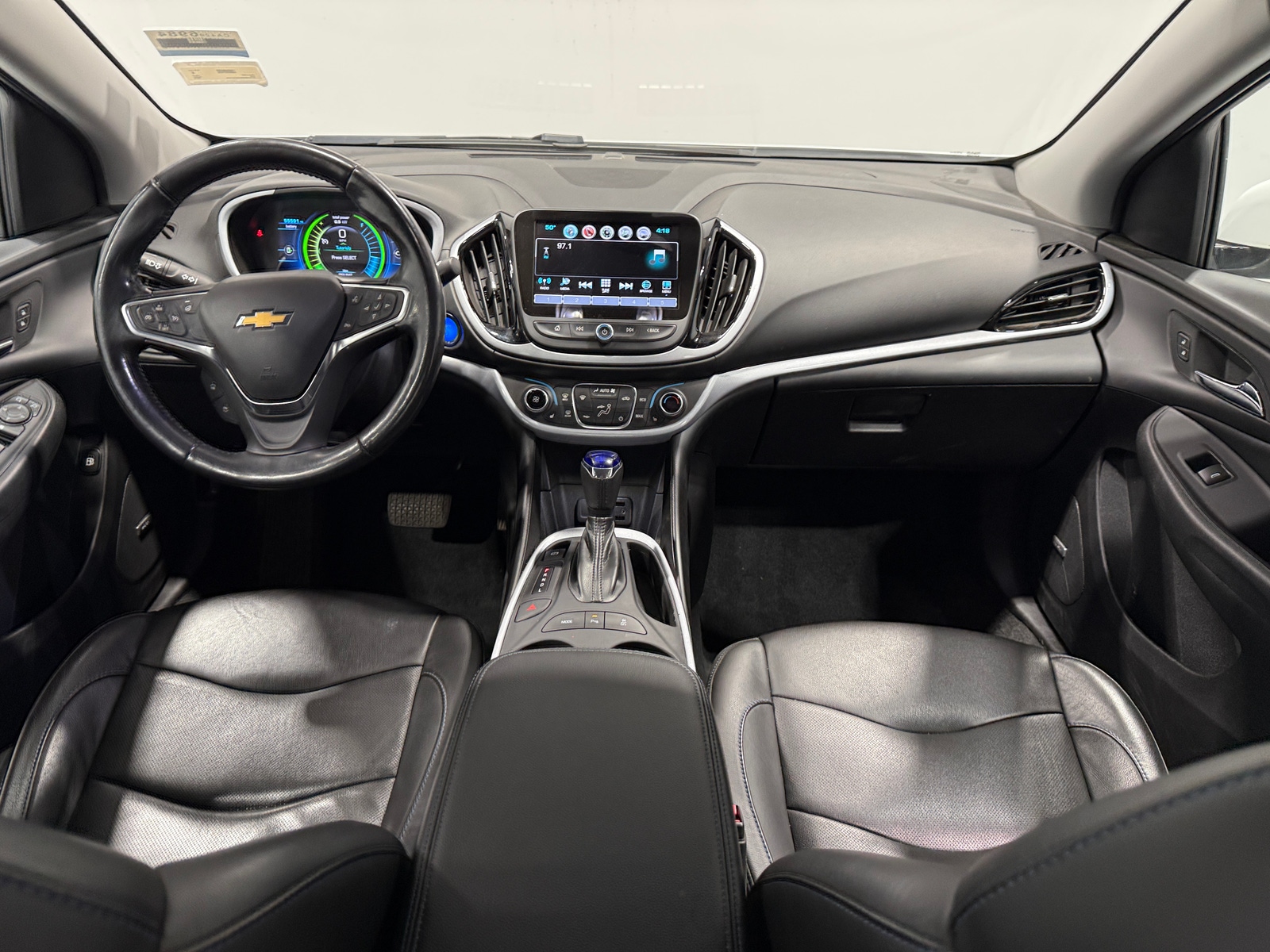 Thumbnail: 2018 Chevrolet Volt - 2