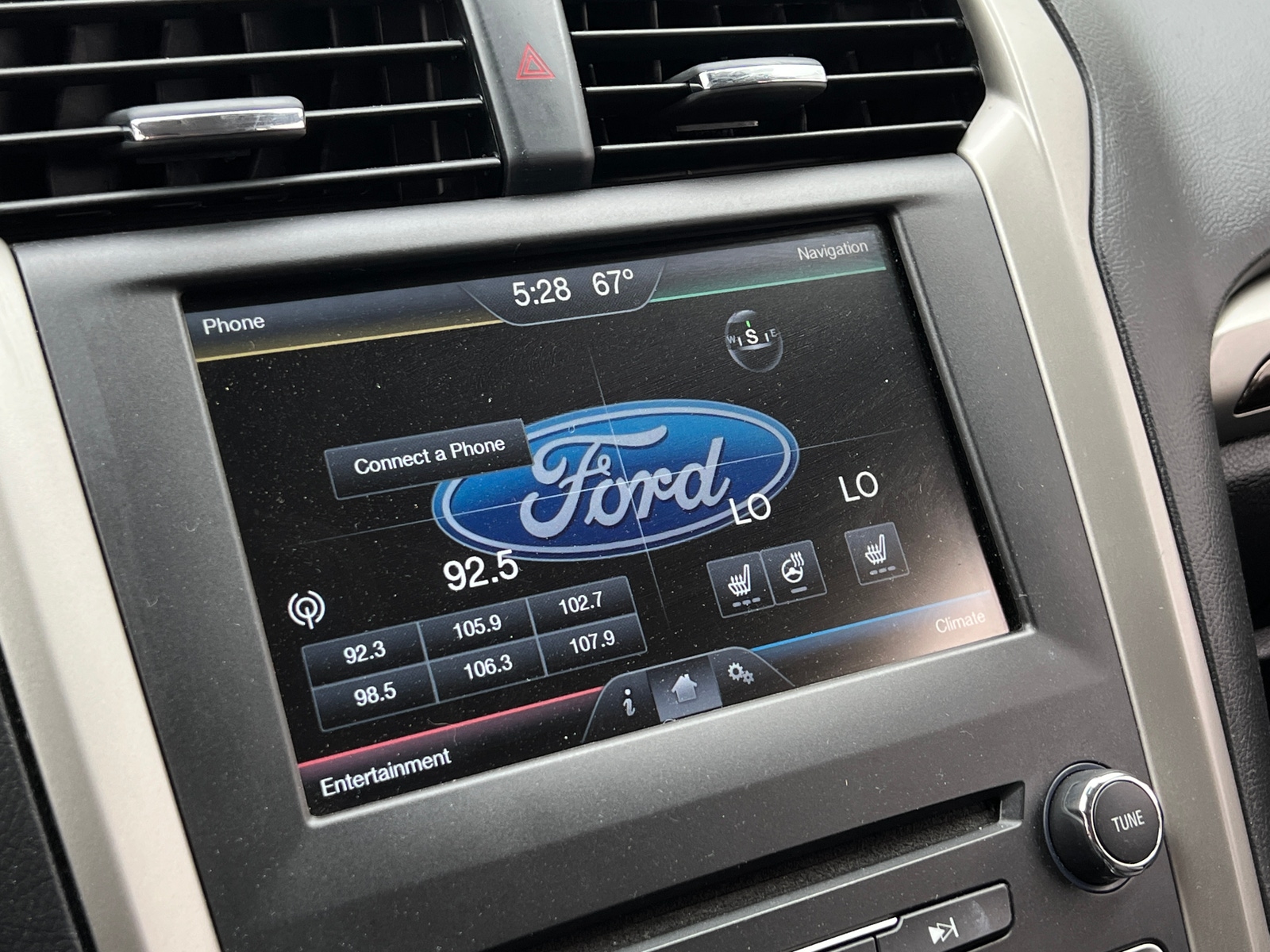 Thumbnail: 2016 Ford Fusion - 3