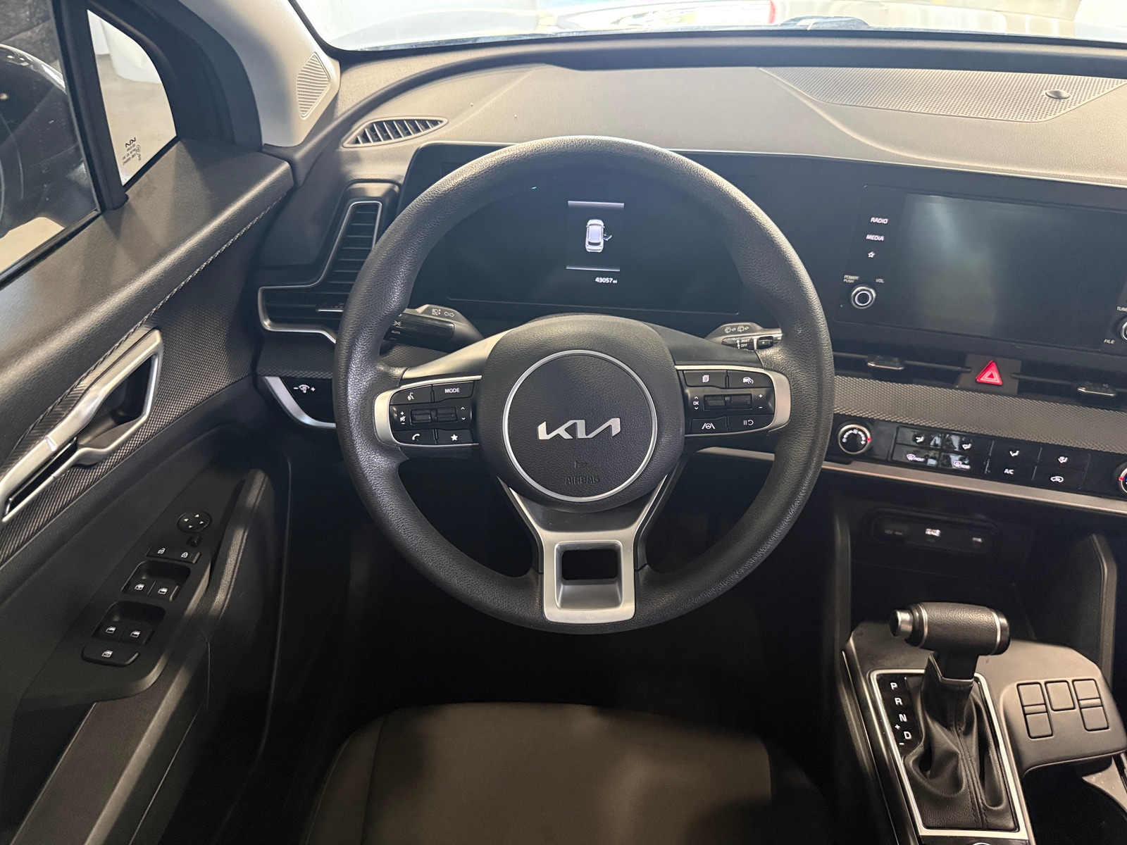 Thumbnail: 2023 Kia Sportage - 5