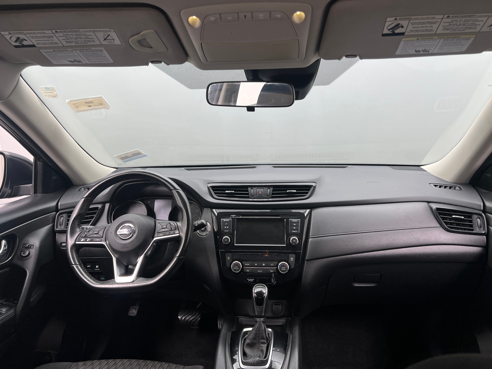 Thumbnail: 2019 Nissan Rogue - 3