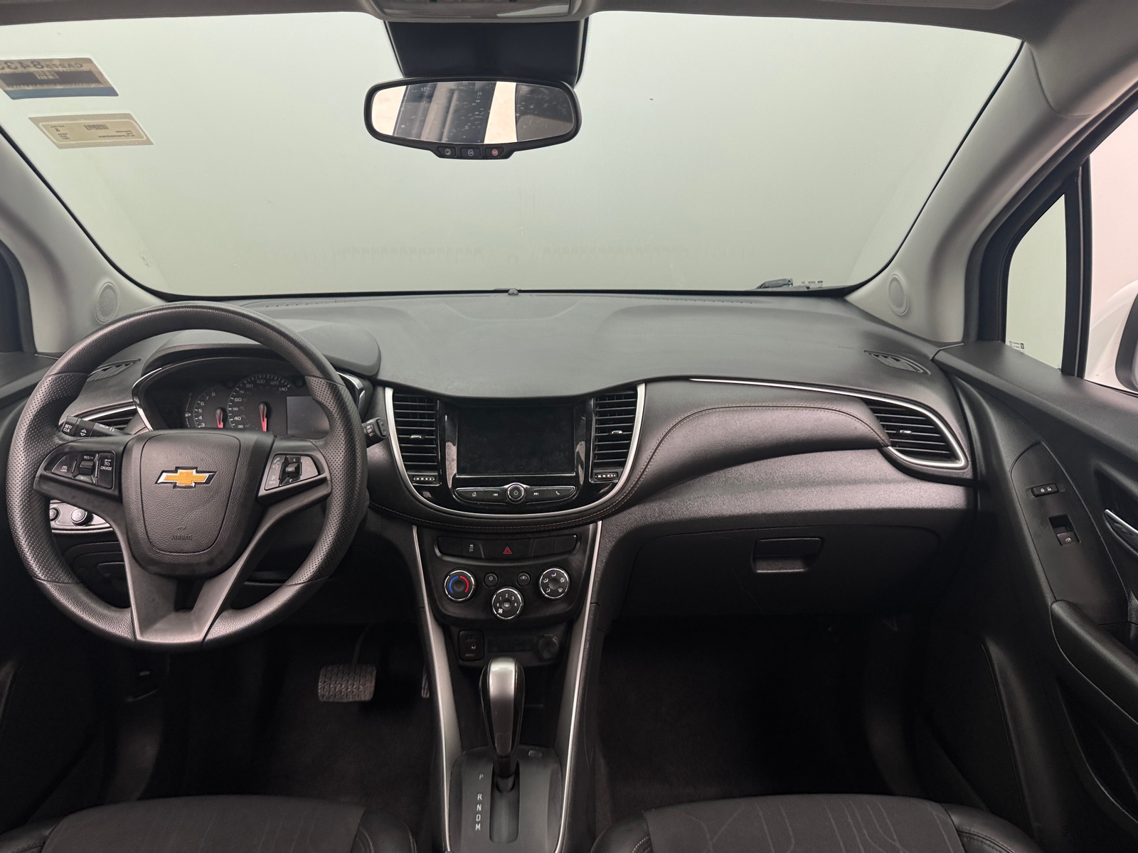 Thumbnail: 2021 Chevrolet Trax - 3