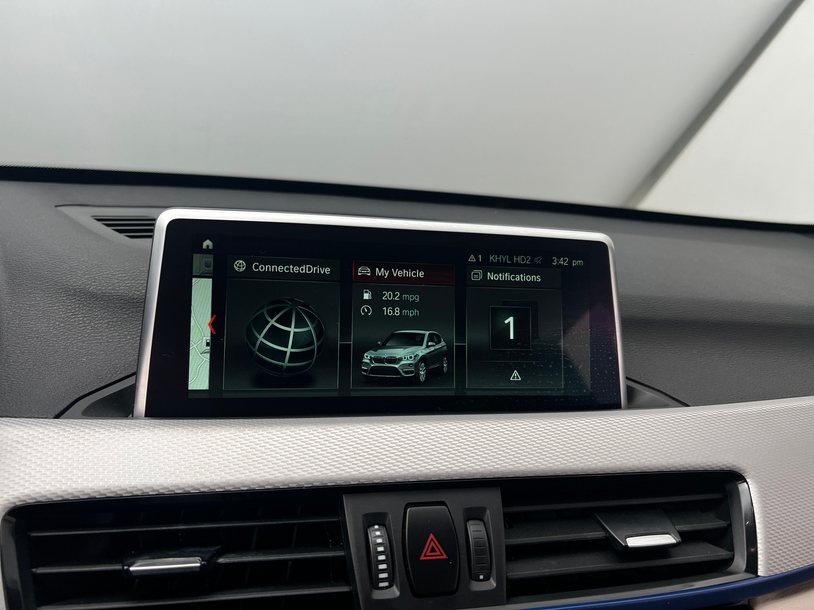 Thumbnail: 2018 BMW X1 - 3