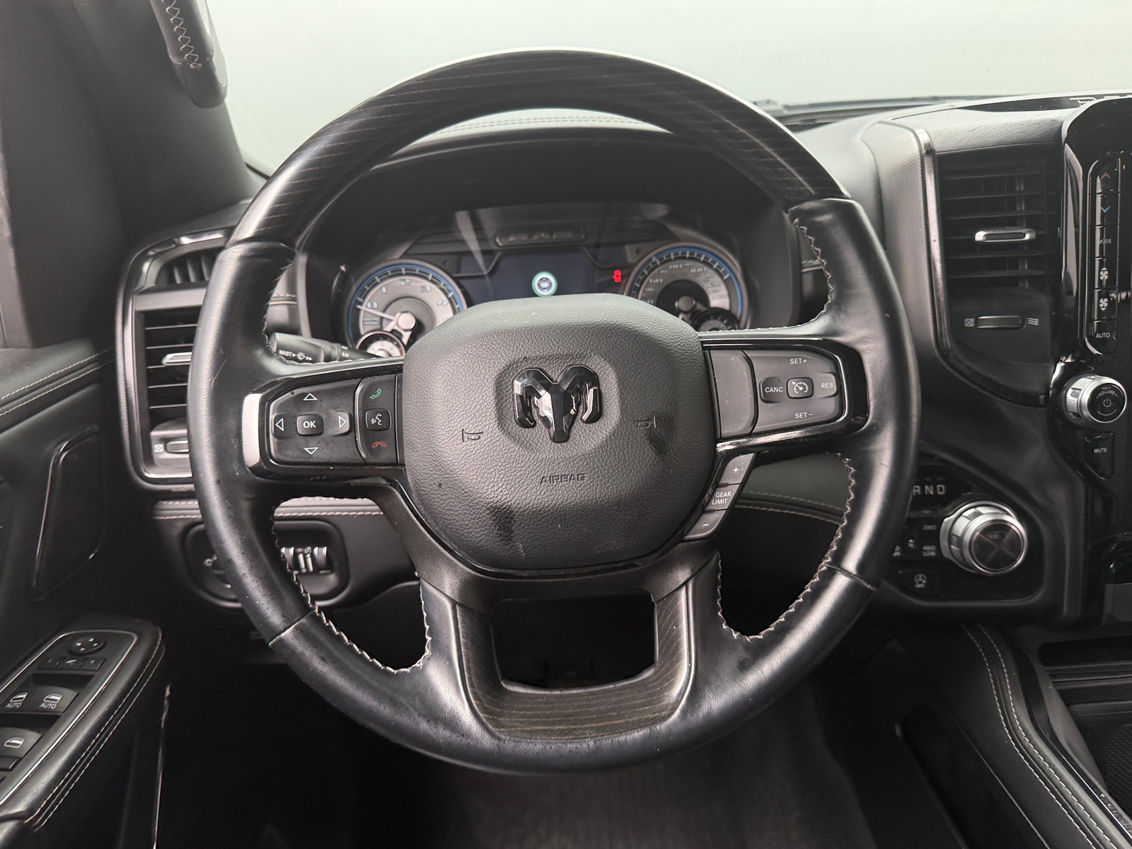 Thumbnail: 2022 RAM 1500 - 4